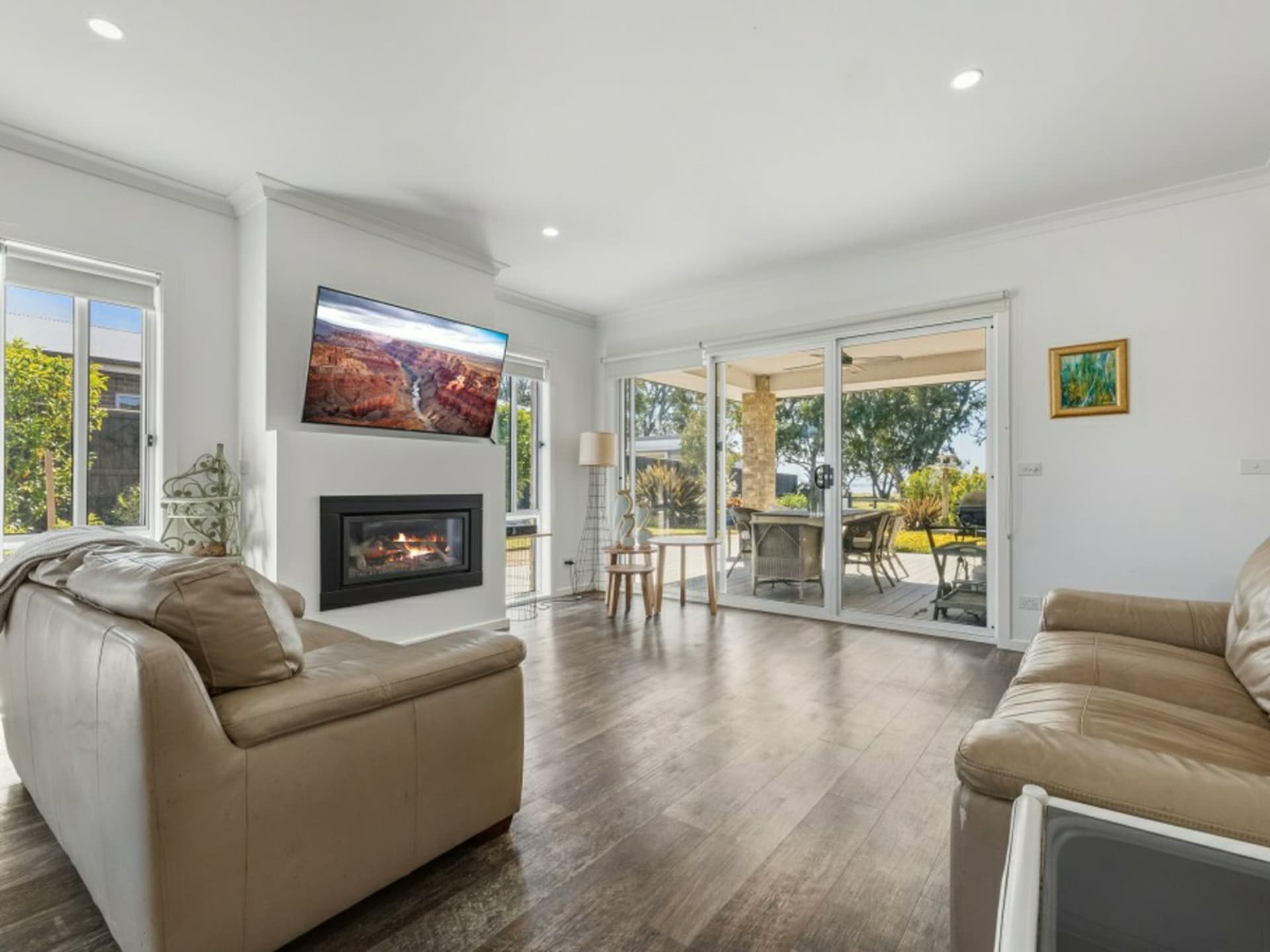 19 Aquabella Drive, Eagle Point, Eagle Point - Thumbnail 7