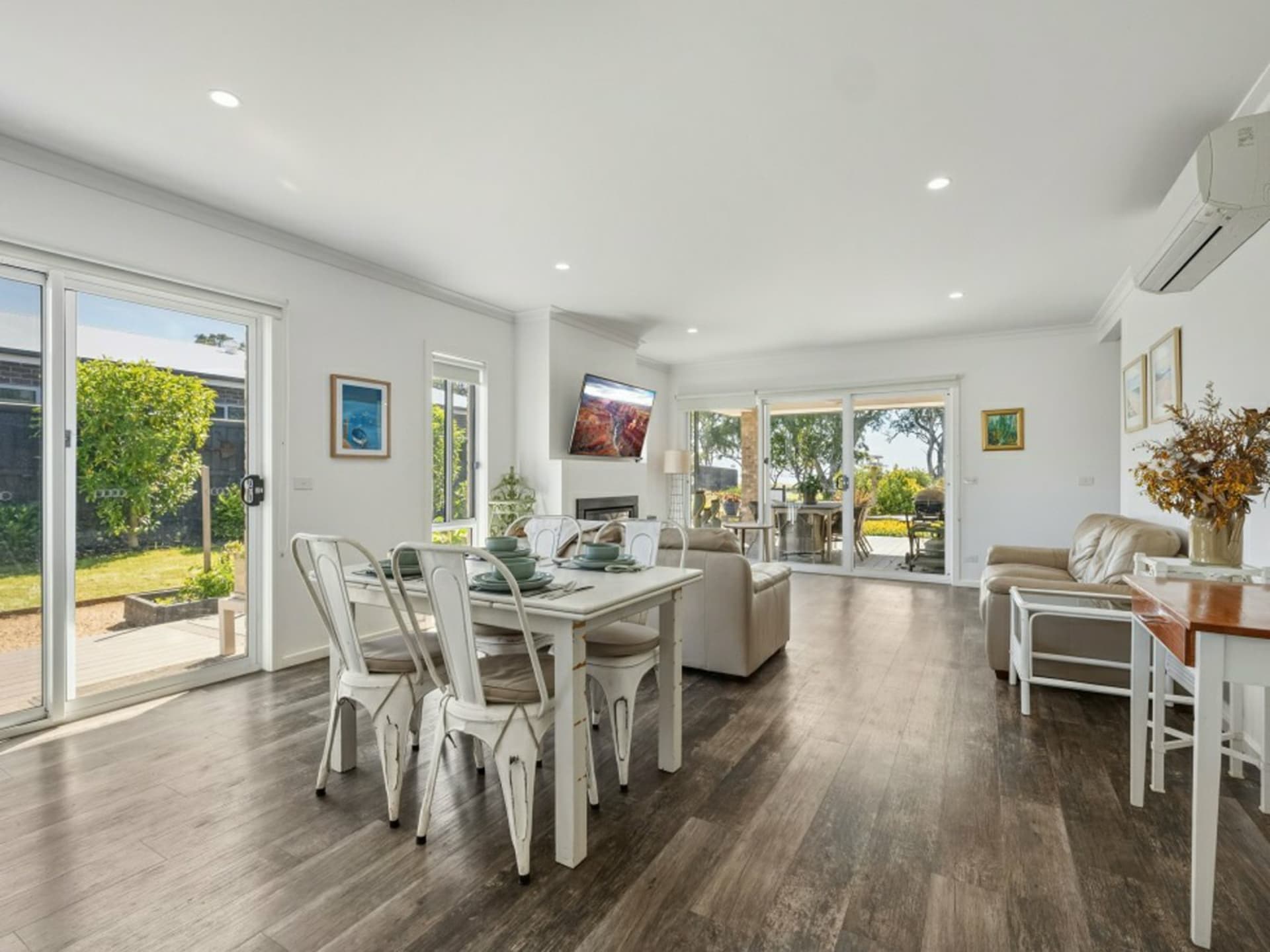 19 Aquabella Drive, Eagle Point, Eagle Point - Thumbnail 8