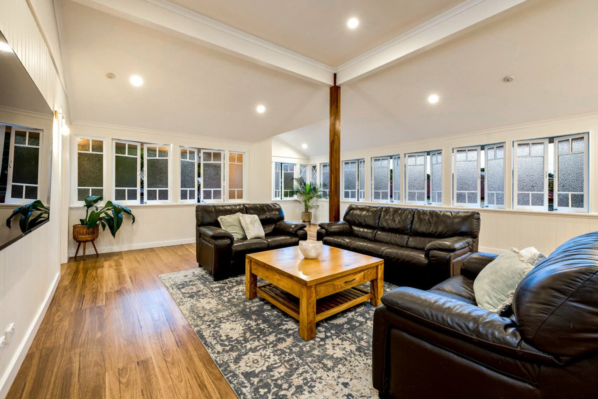 127 Collins Avenue, Edge Hill, Edge Hill - Thumbnail 6