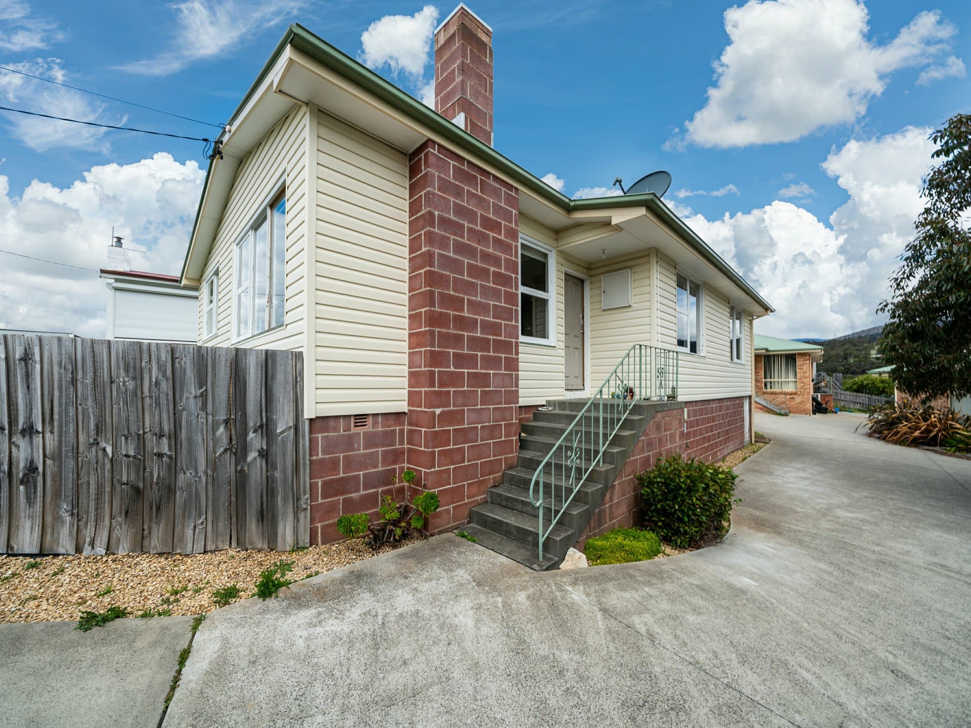 25 Spring Street, Claremont, Claremont - Thumbnail 3