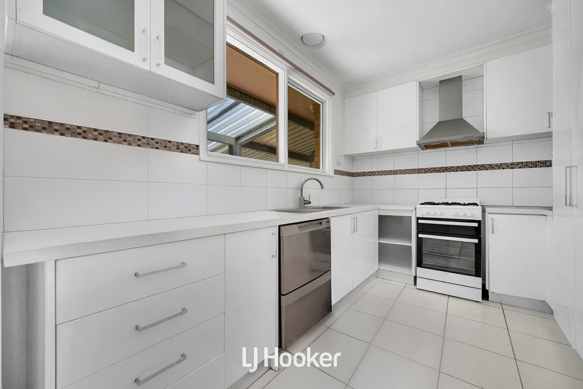 50 King George Parade, Dandenong, Dandenong - Thumbnail 5