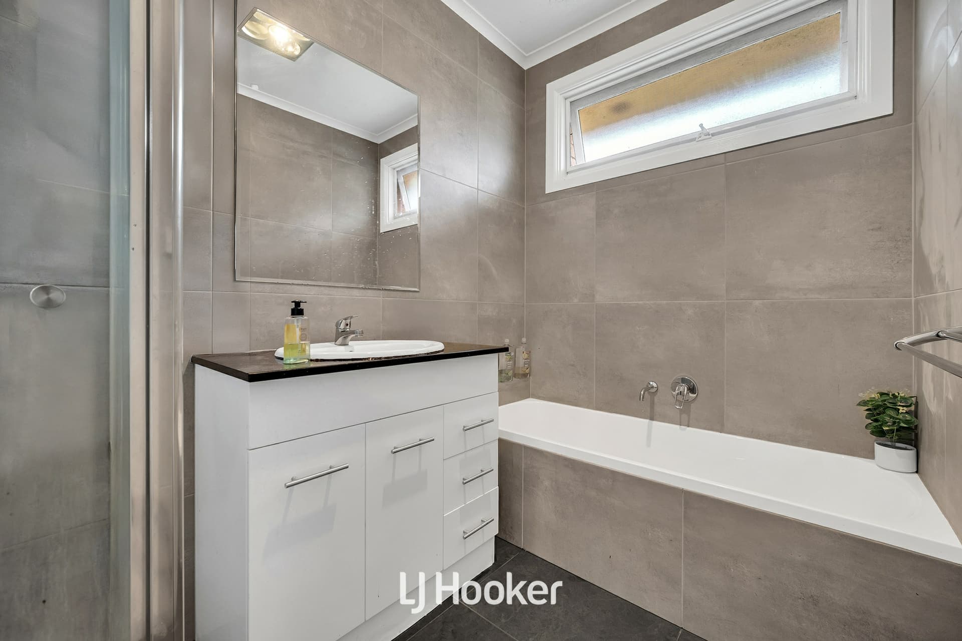 50 King George Parade, Dandenong, Dandenong - Thumbnail 7