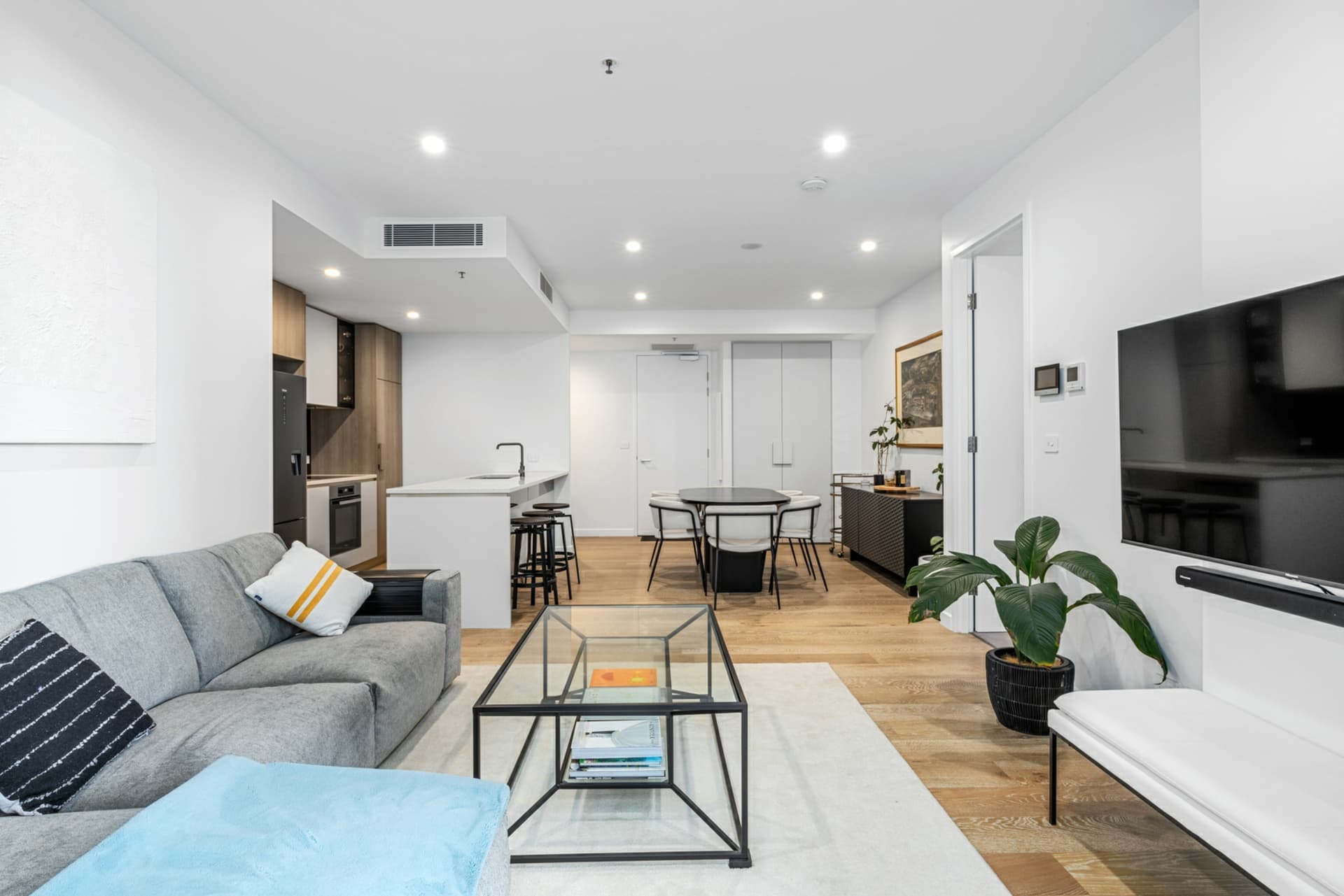 184/44 Constitution Avenue, Parkes, Parkes - Thumbnail 4