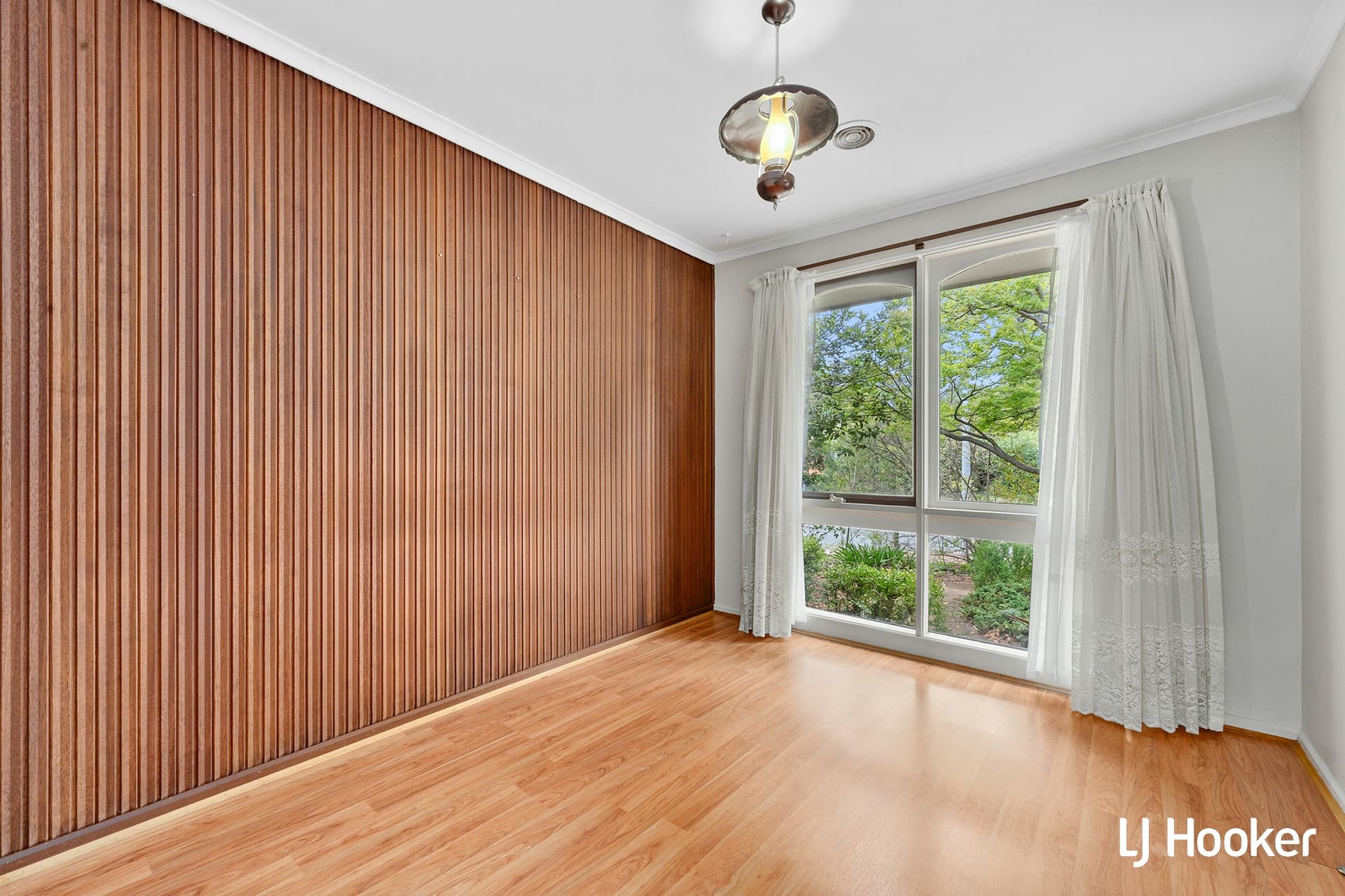 3 Dalley Crescent, Latham, Latham - Thumbnail 3