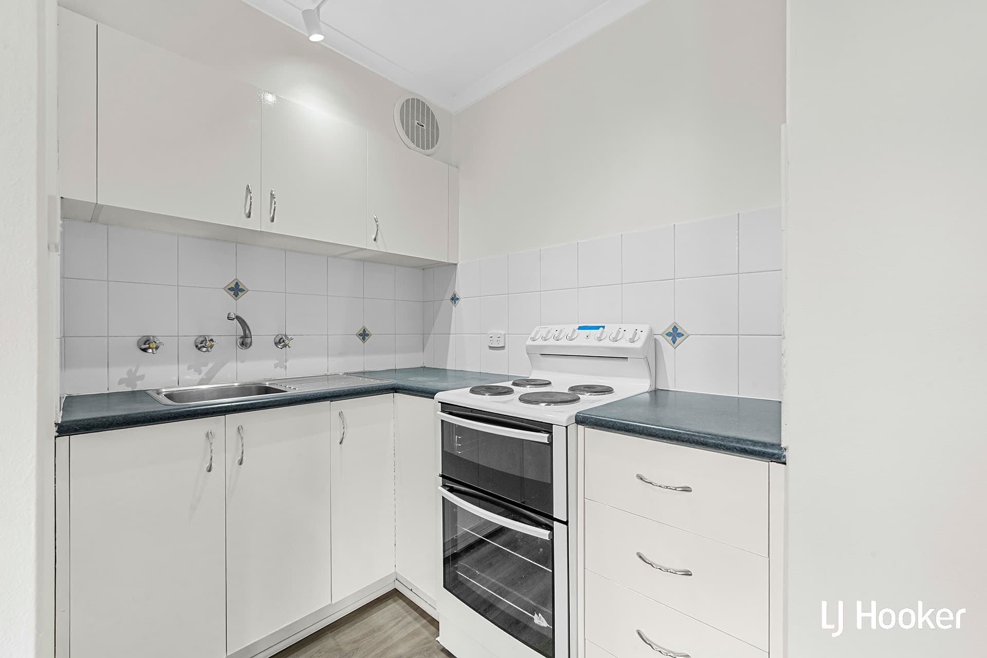 4/3 Keith Street, Scullin, Scullin - Thumbnail 4