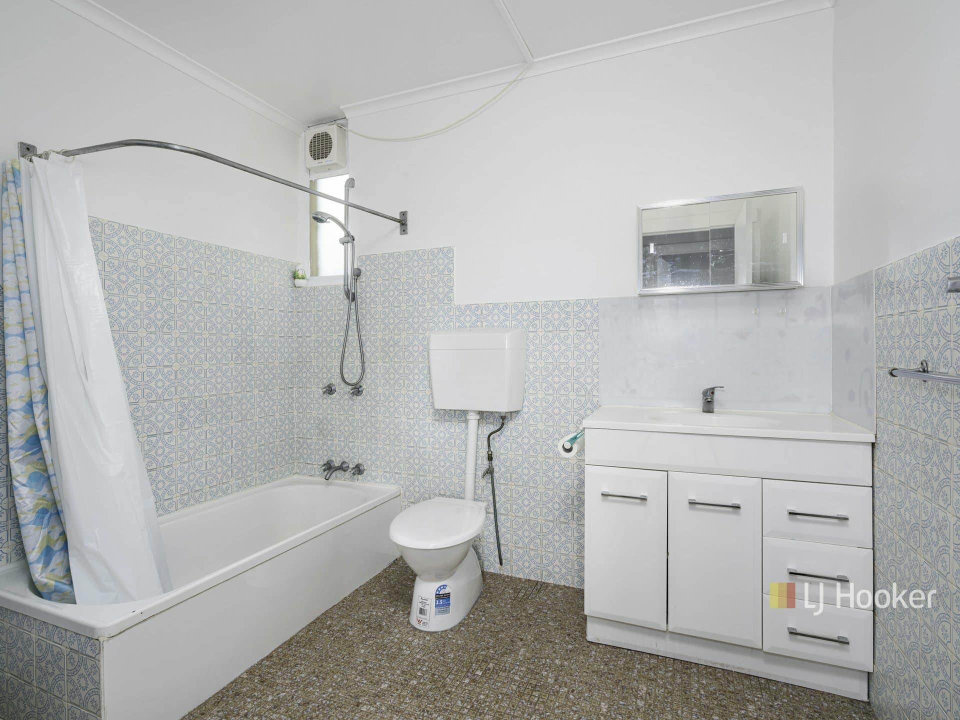Unit 5/44-46 Hiller Street, Devonport, Devonport - Thumbnail 7