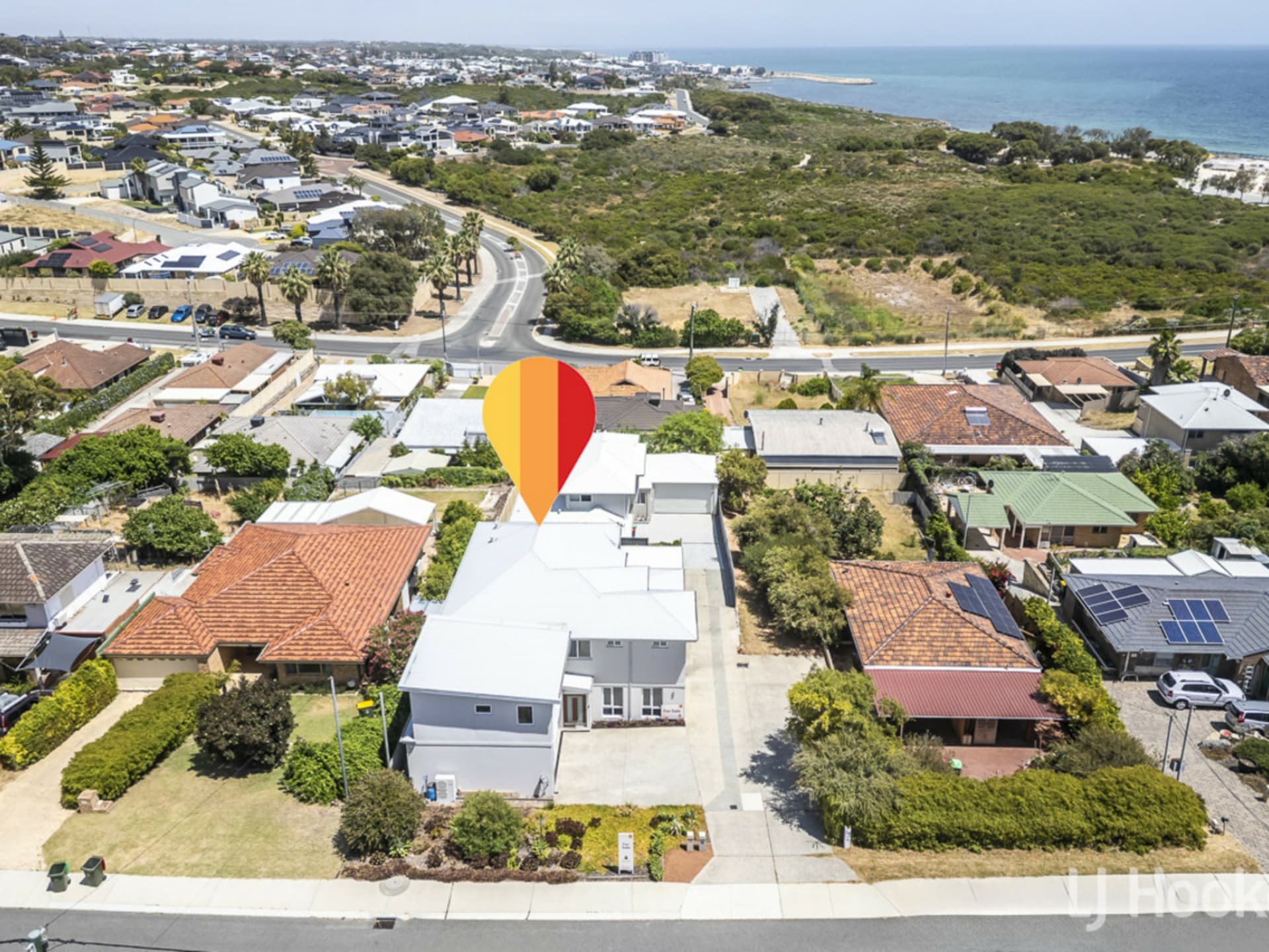 16 Dennis Street, Quinns Rocks, Quinns Rocks - Thumbnail 2