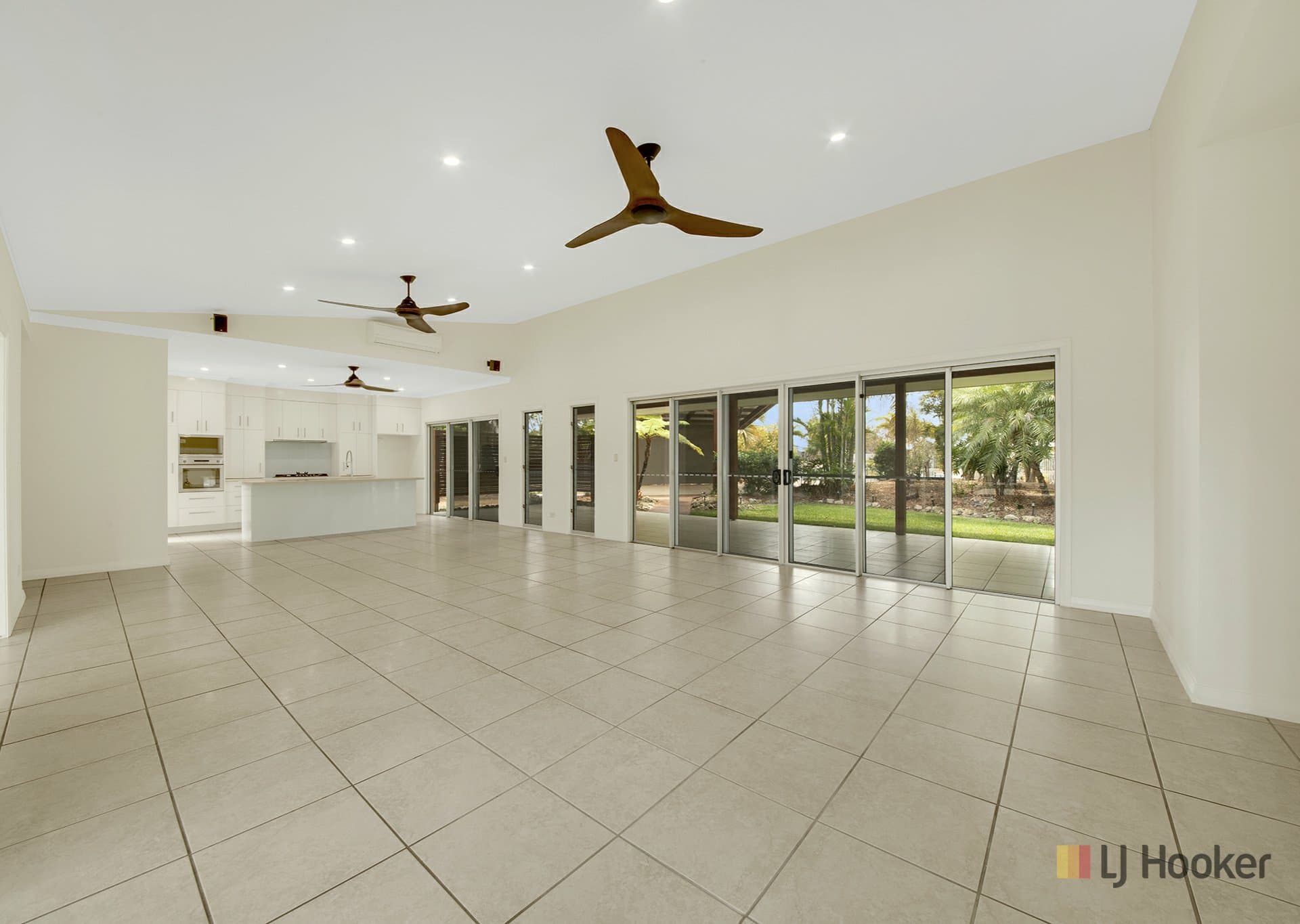 16 Ronpen Close, Tannum Sands, Tannum Sands - Thumbnail 7