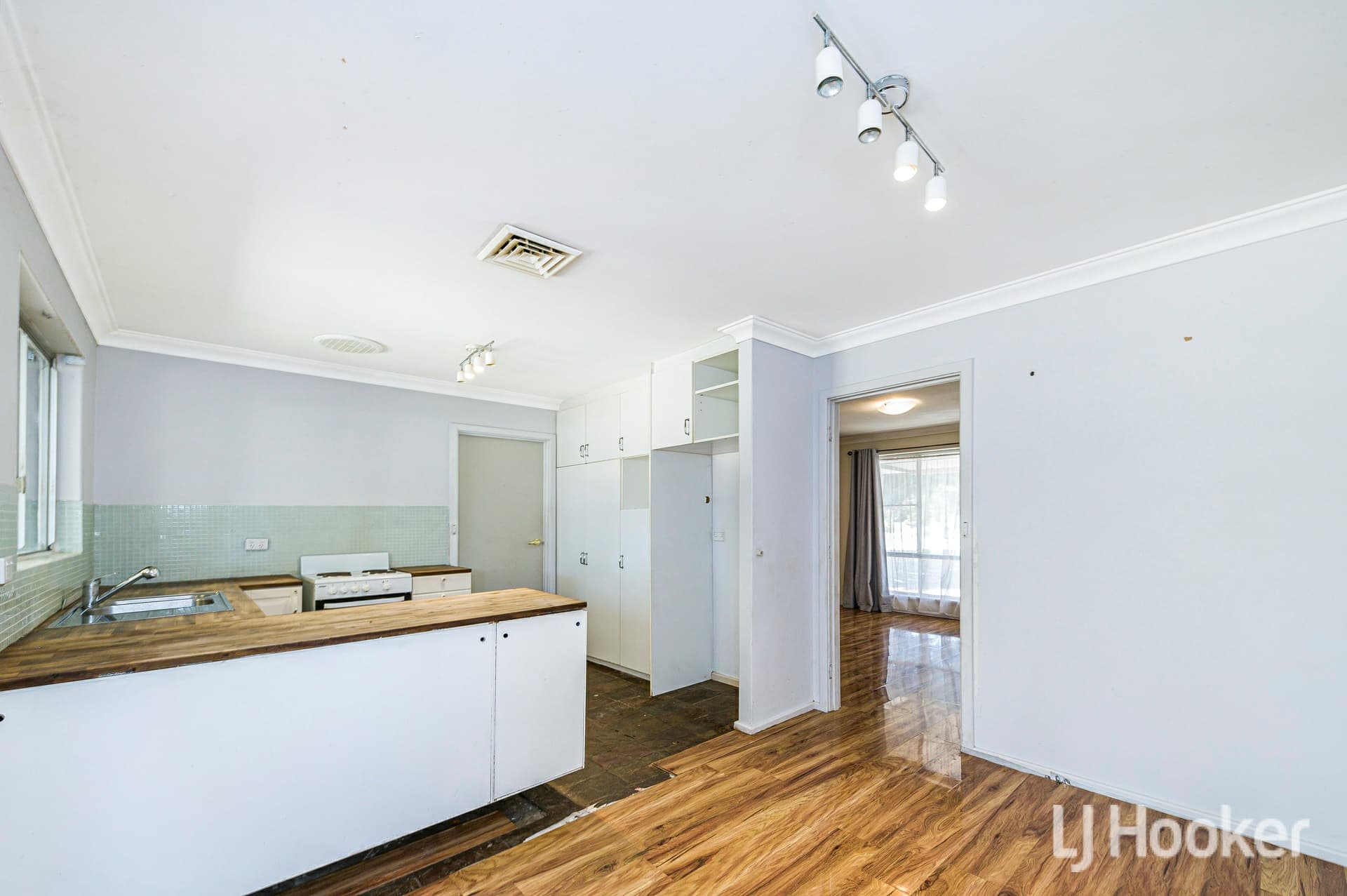 12 Alistair Street, Huntingdale, Huntingdale - Thumbnail 7