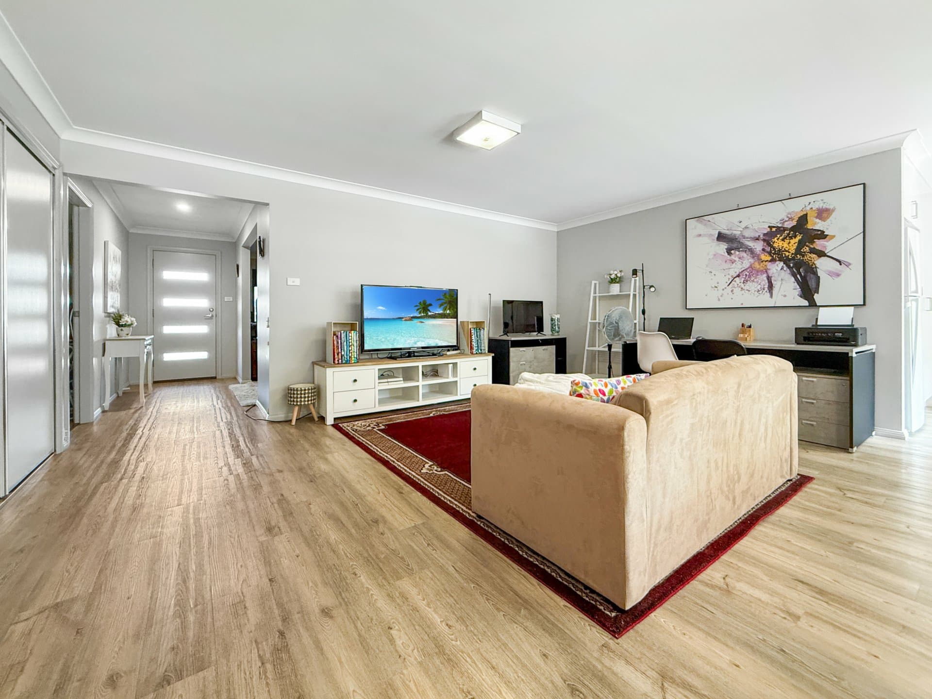 68 Jordan Place, Young, Young - Thumbnail 3