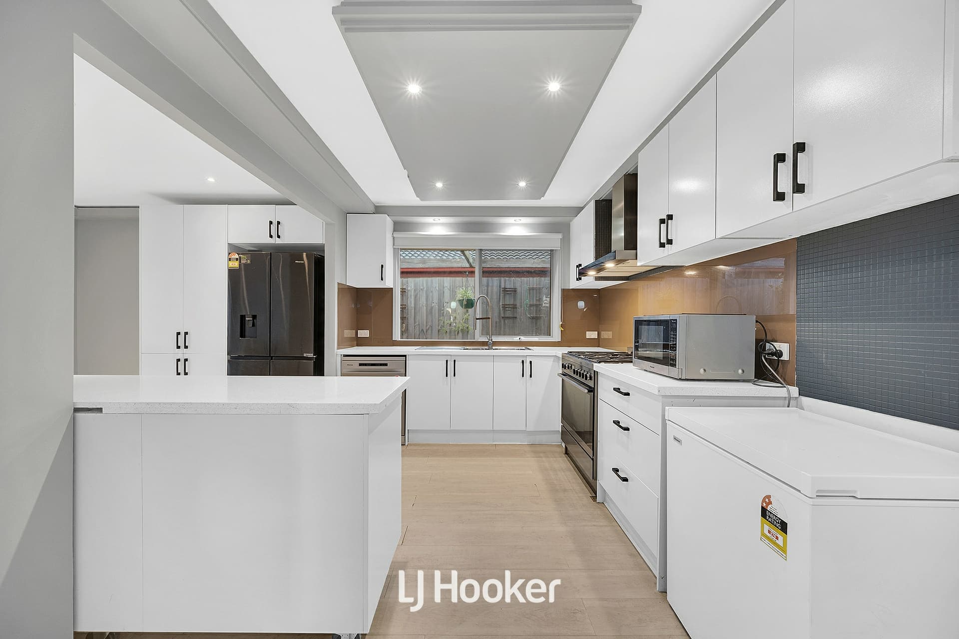 4 Hindmarsh Court, Cranbourne North, Cranbourne North - Thumbnail 7