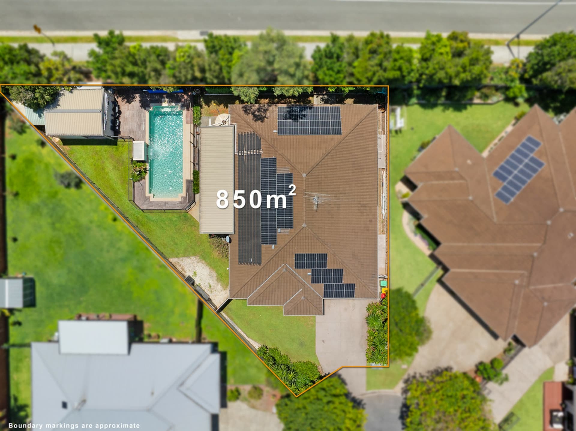 18 Daly Place, Redland Bay, Redland Bay - Thumbnail 2