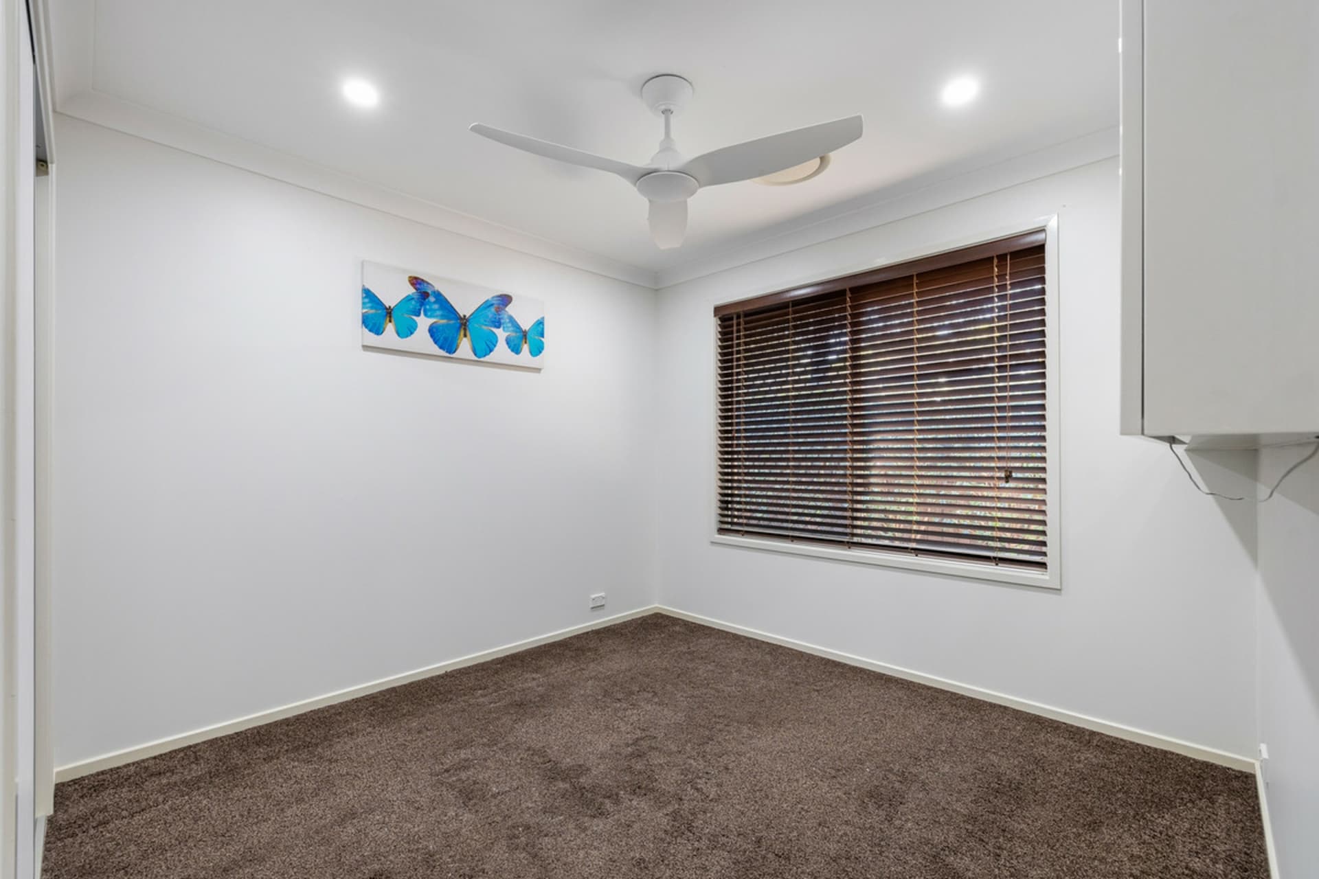 18 Daly Place, Redland Bay, Redland Bay - Thumbnail 8