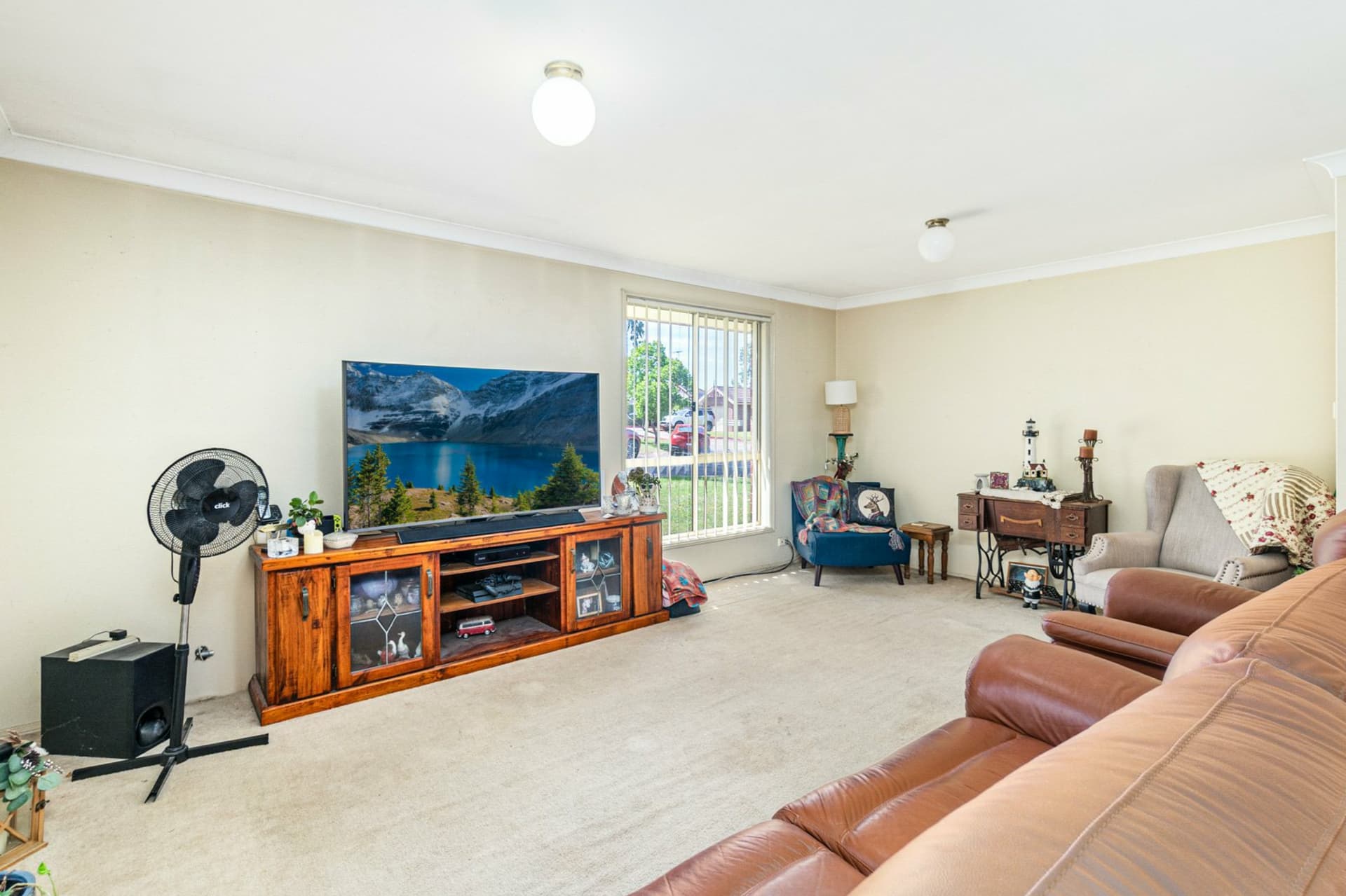 81 Gilmore Close, Glenmore Park, Glenmore Park - Thumbnail 3