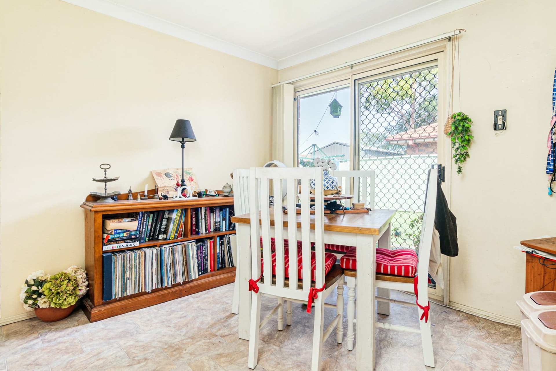 81 Gilmore Close, Glenmore Park, Glenmore Park - Thumbnail 4