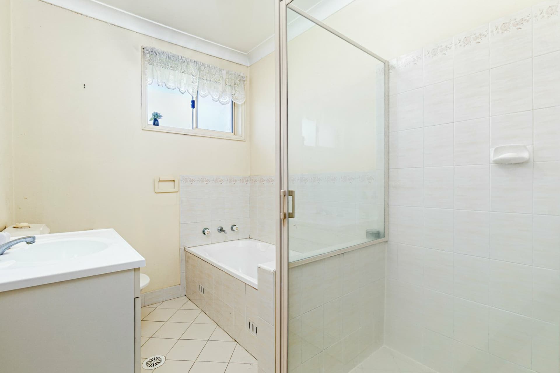 81 Gilmore Close, Glenmore Park, Glenmore Park - Thumbnail 7