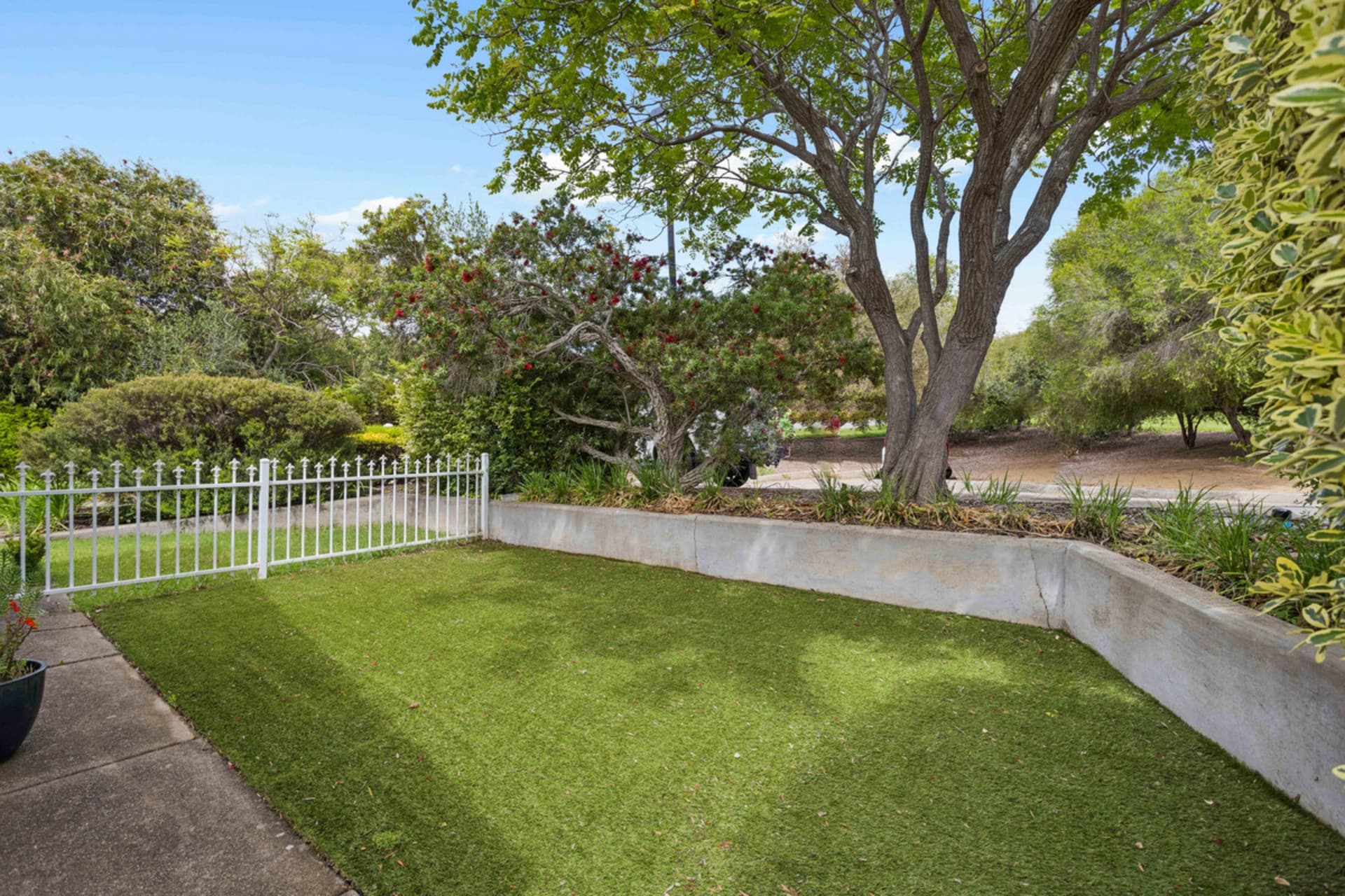 13 Tamdhu Court, Greenwith, Greenwith - Thumbnail 3