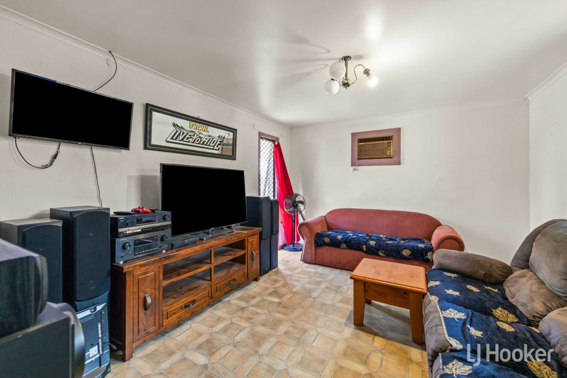 21 Chesser Street, Parafield Gardens, Parafield Gardens - Thumbnail 4