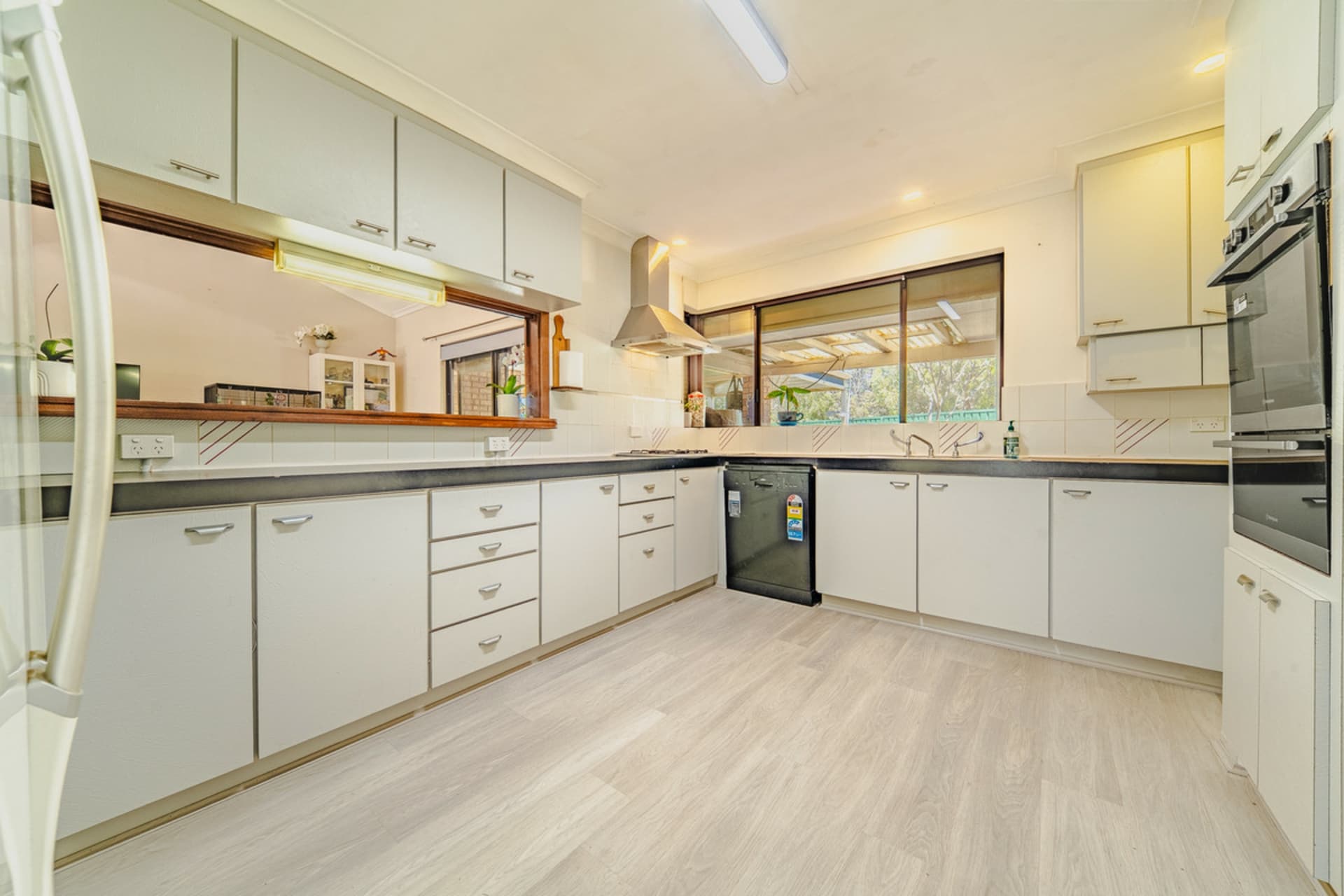 2/2 Durong Court, Greenfields, Greenfields - Thumbnail 7
