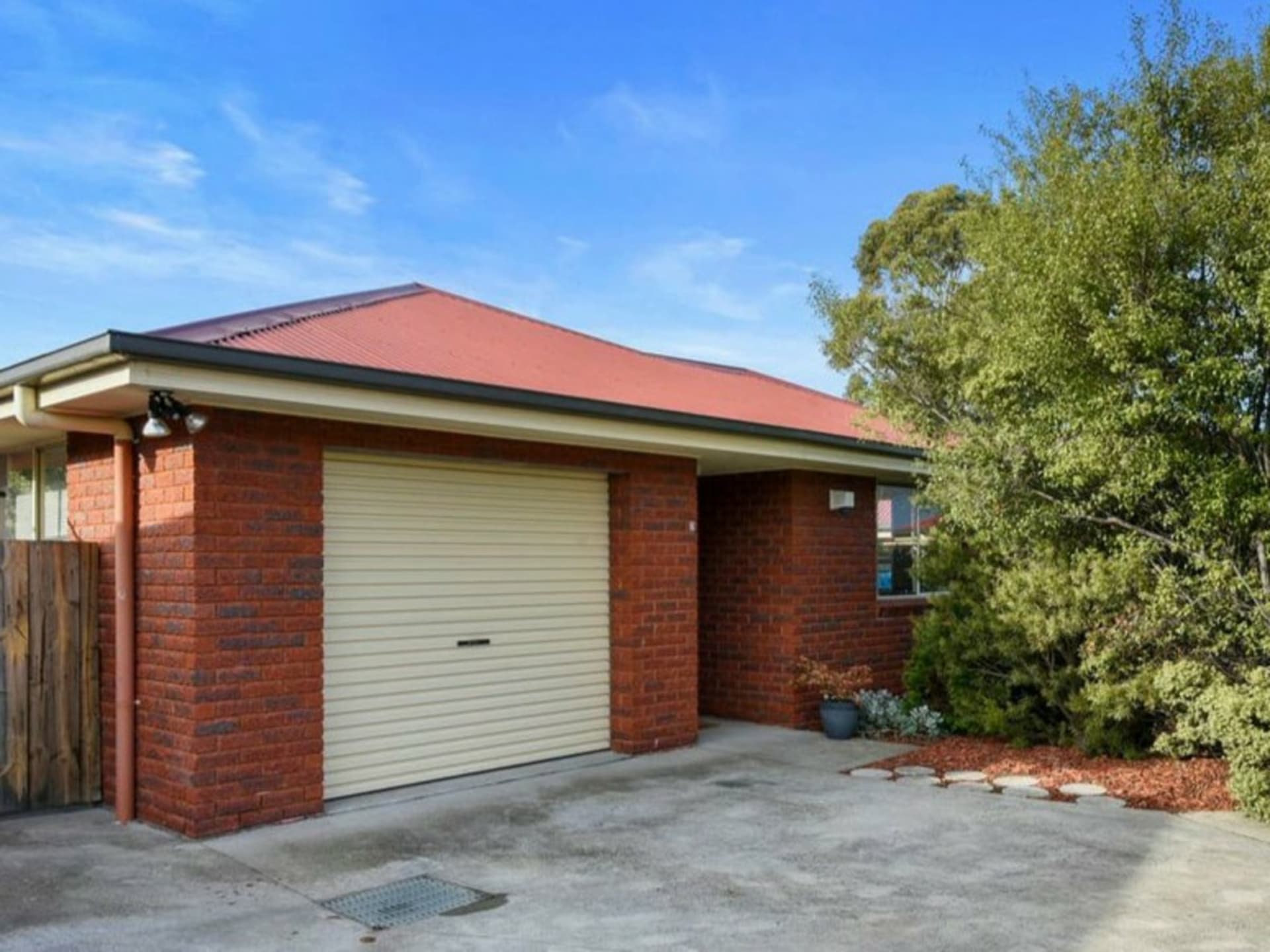 Unit 2/107 Burtonia Street, Rokeby, Rokeby - Image 1