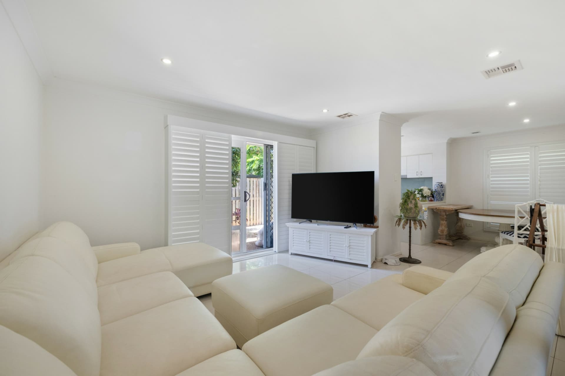 21/57 Charles Canty Drive, Wellington Point, Wellington Point - Thumbnail 5