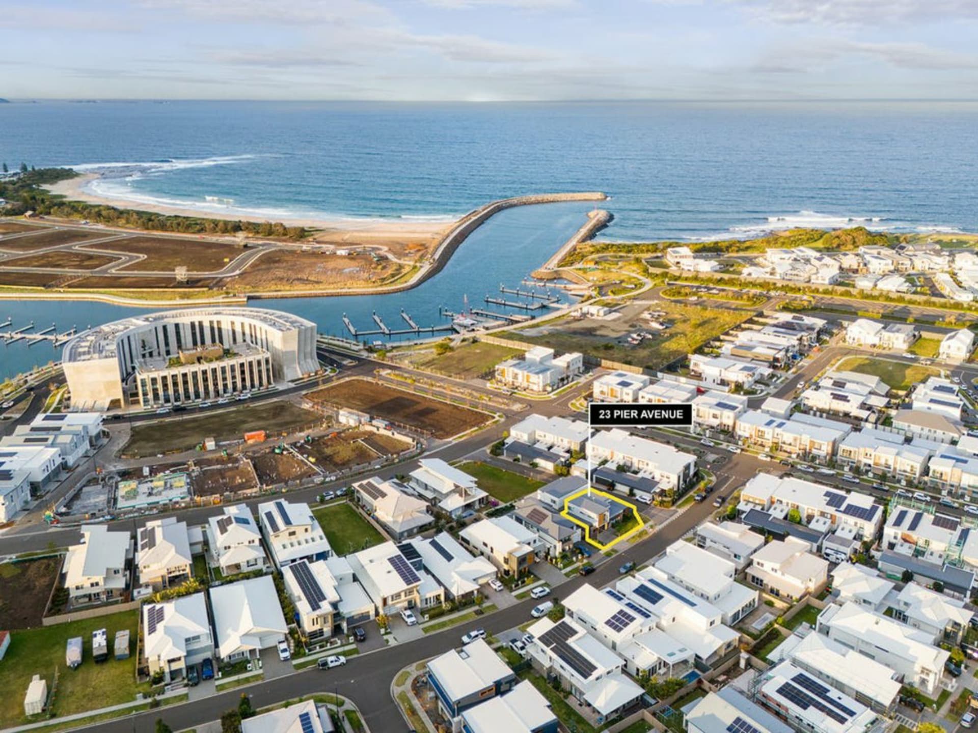 23 Pier Avenue, Shell Cove, Shell Cove - Thumbnail 2