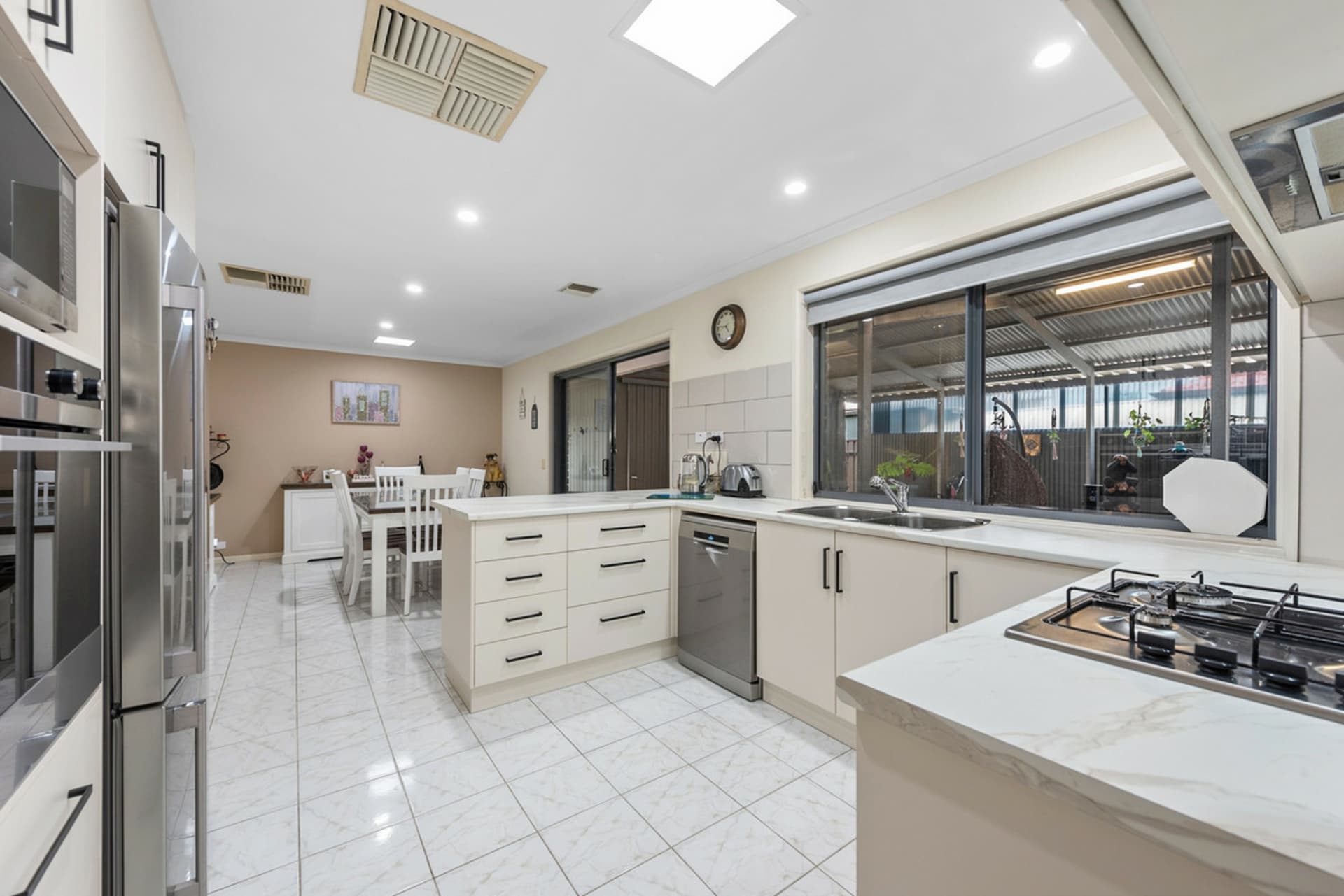 49 Hilditch Drive, Green Fields, Green Fields - Thumbnail 7