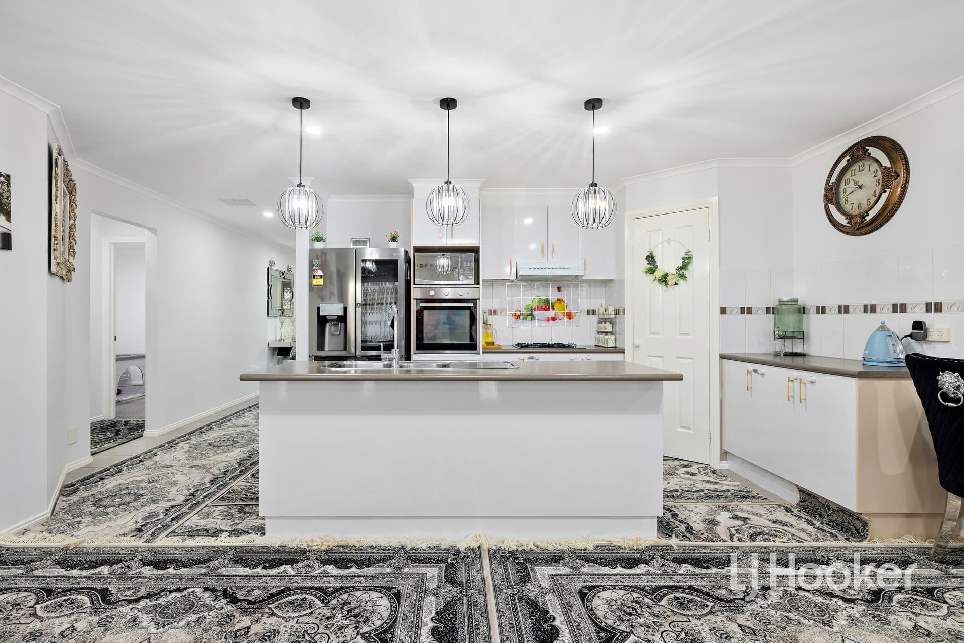 1 Hope Court, Cranbourne West, Cranbourne West - Thumbnail 6