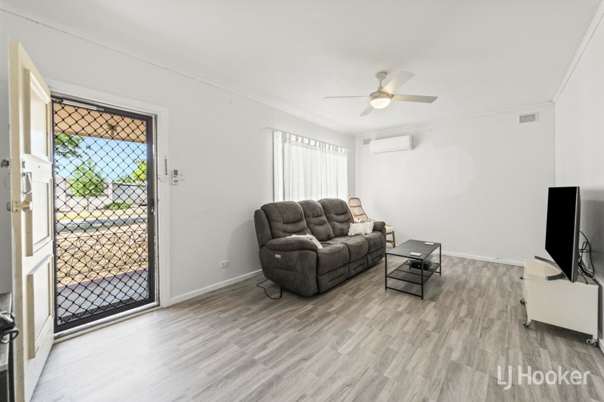 4 Wasley Street, Elizabeth Downs, Elizabeth Downs - Thumbnail 5