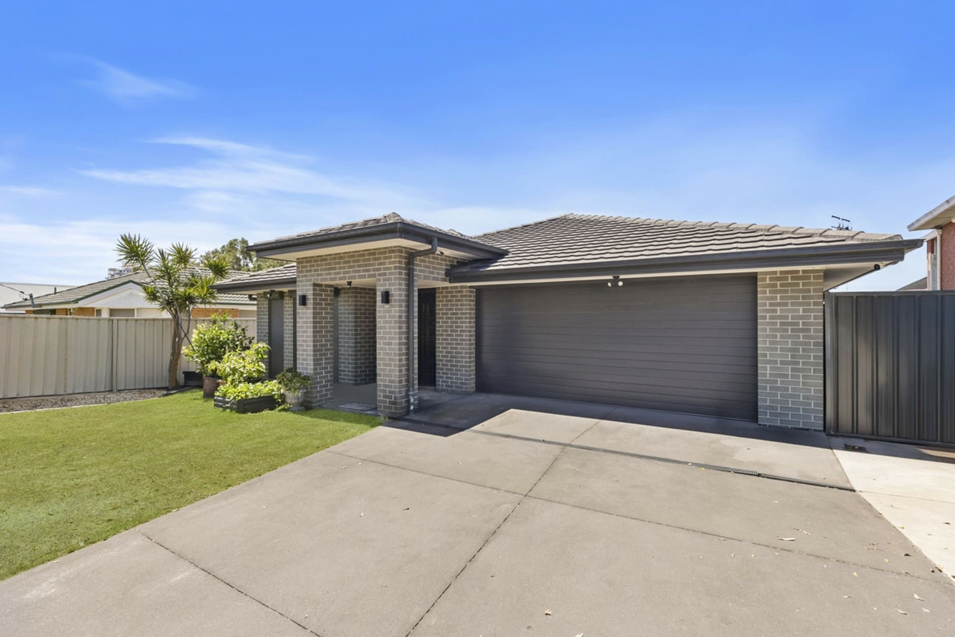 22 Warrigal Street, The Entrance, The Entrance - Thumbnail 4