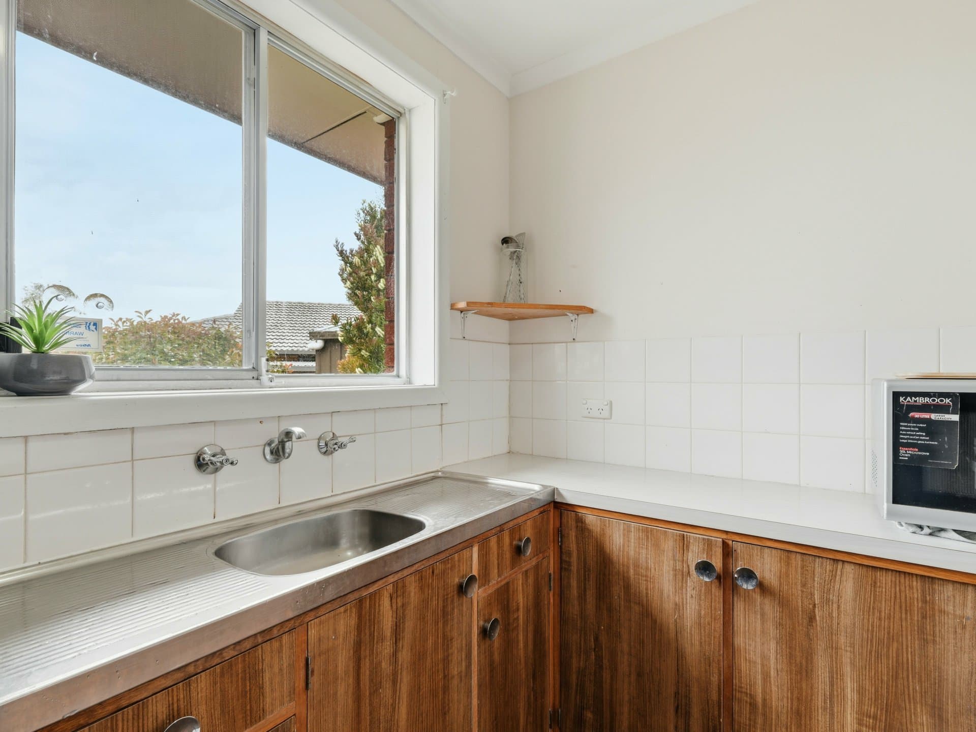 Unit 1/10 Lichan Place, Glenorchy, Glenorchy - Thumbnail 6