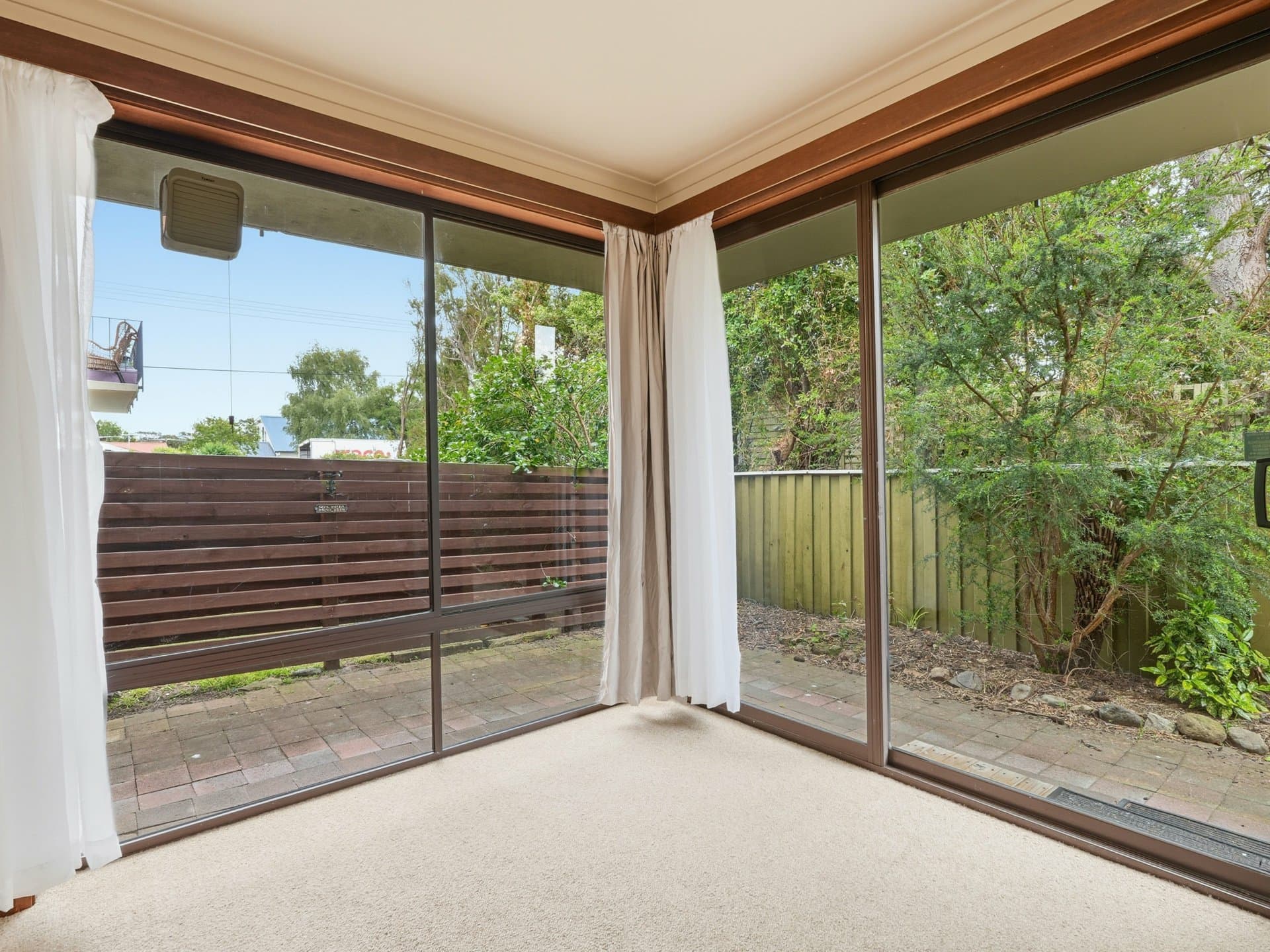 Unit 9/13 Windsor Street, Kingston Beach, Kingston Beach - Thumbnail 5