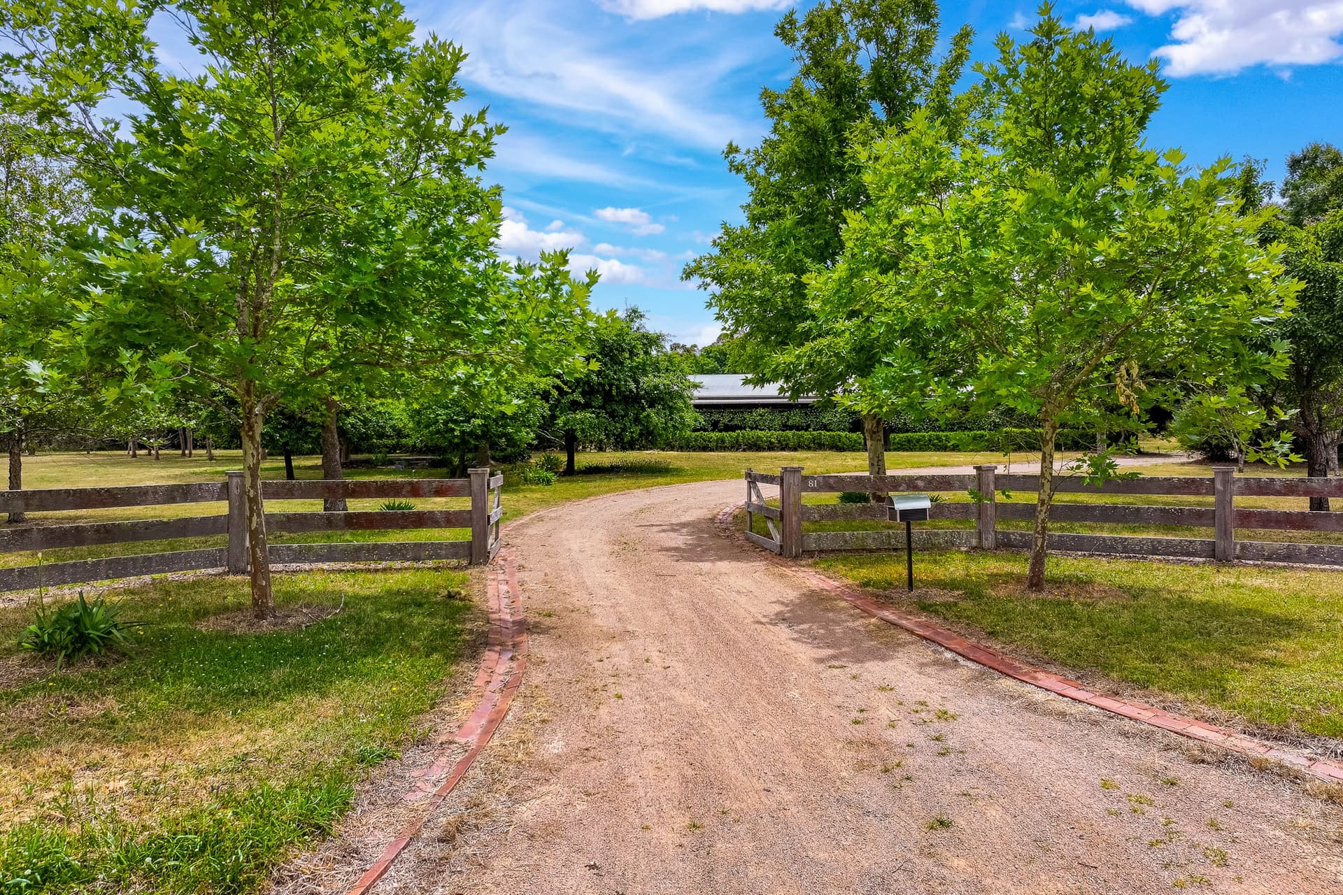 81 Victoria Road, Wedderburn, Wedderburn - Thumbnail 2