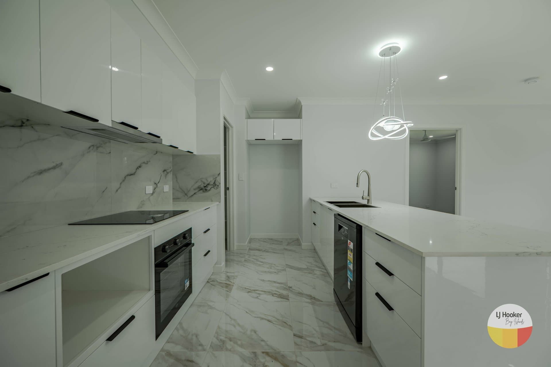 11 Tails Street, Russell Island, Russell Island - Thumbnail 4