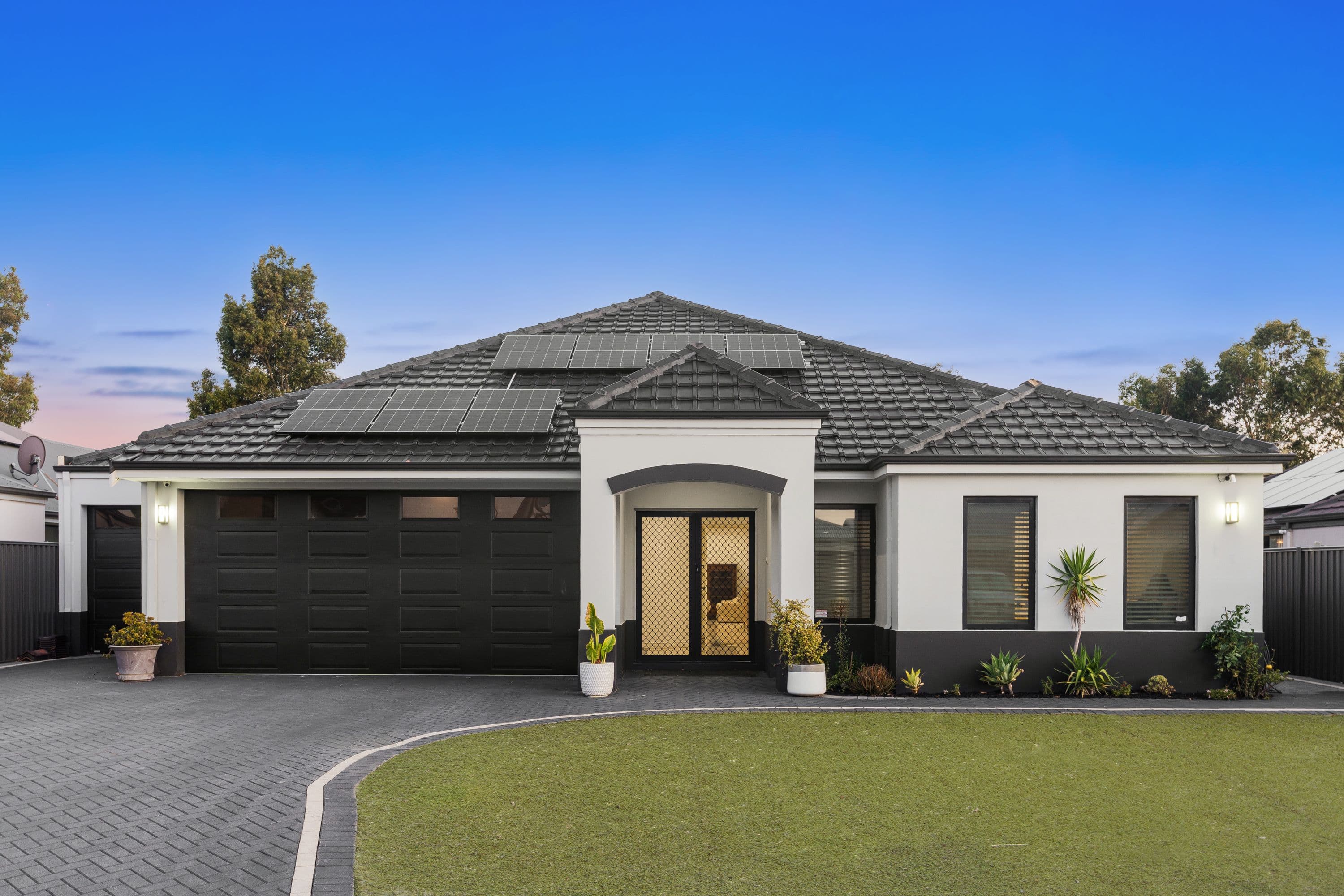 15 Stills Avenue, Harrisdale WA 6112, Harrisdale - Thumbnail 2