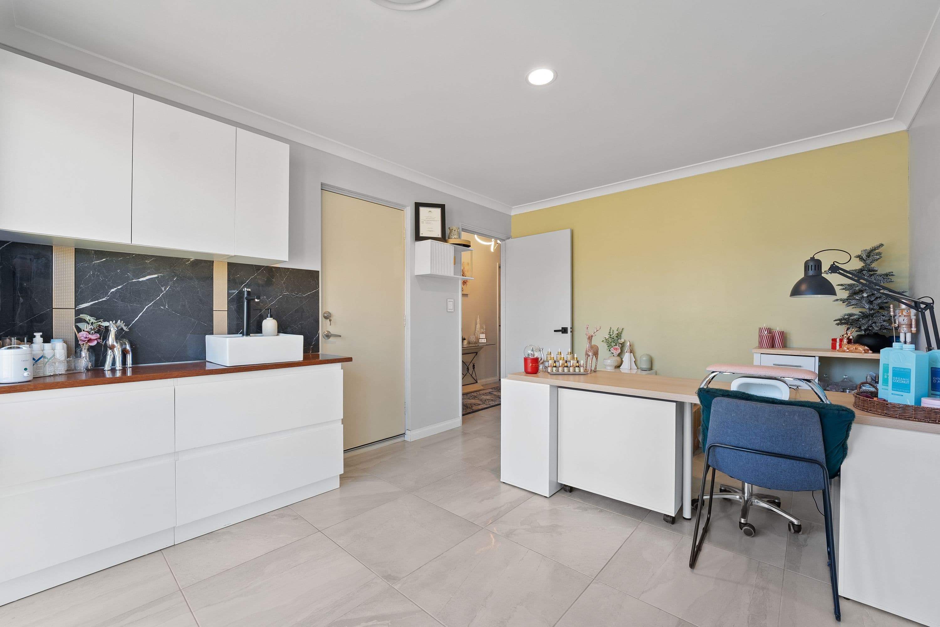 27 Bannerdale Road, Baldivis WA 6171, Baldivis - Thumbnail 5