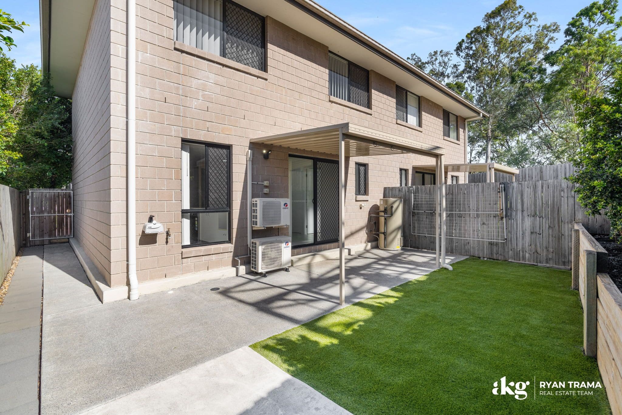 8-12 Wattlebrush Court, Park Ridge QLD 4125, Park Ridge - Thumbnail 2
