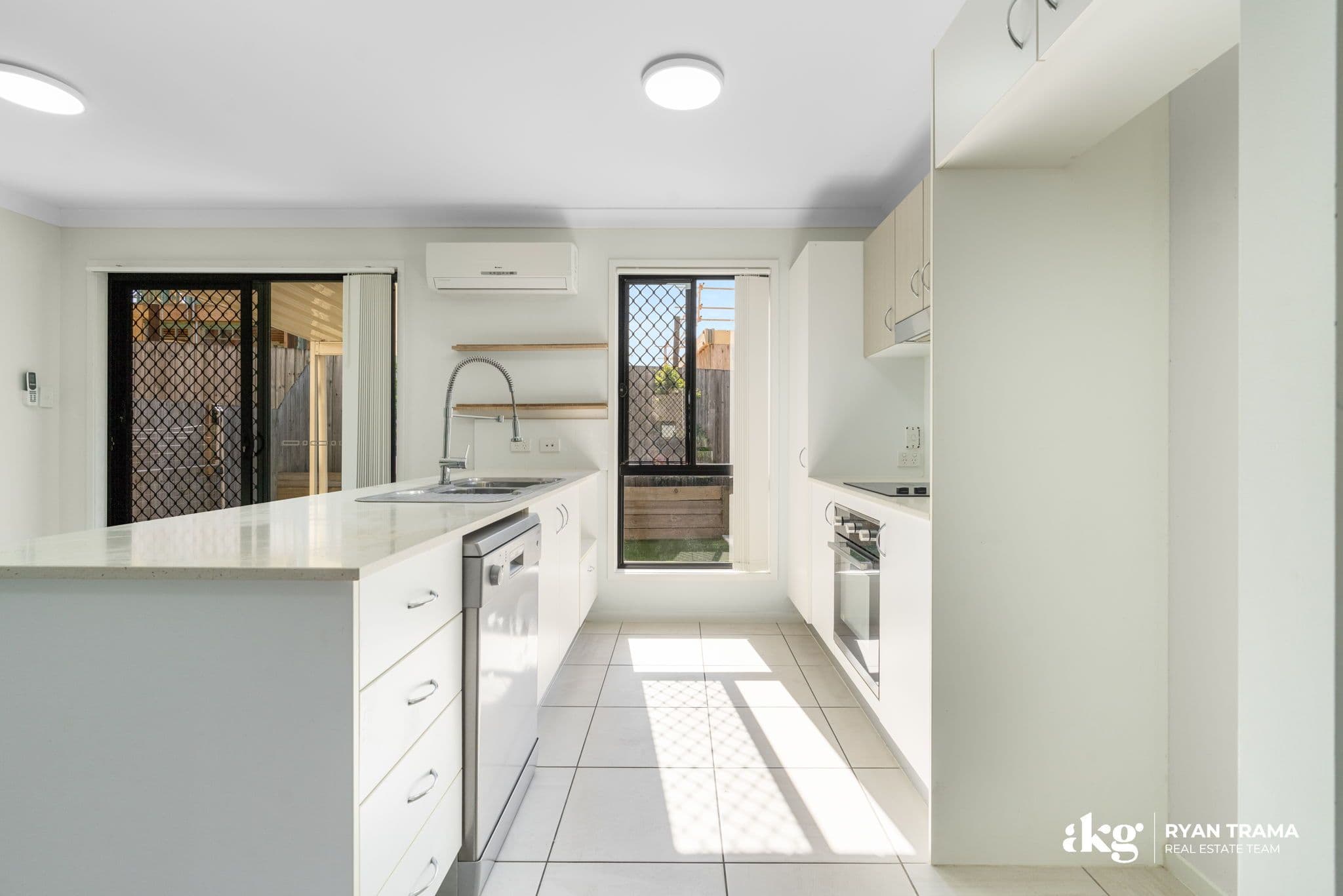 8-12 Wattlebrush Court, Park Ridge QLD 4125, Park Ridge - Thumbnail 3