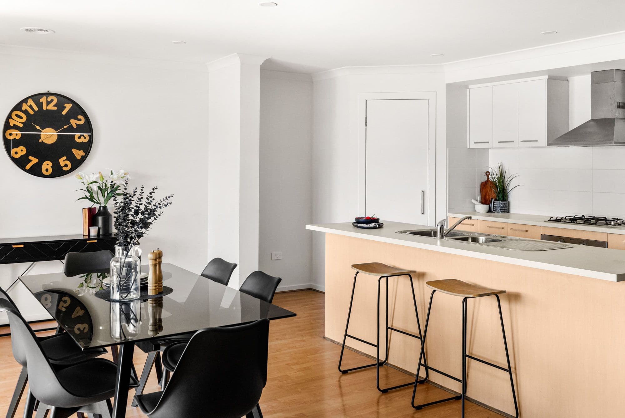 6 Sloane Street, Werribee VIC 3030, Werribee - Thumbnail 3