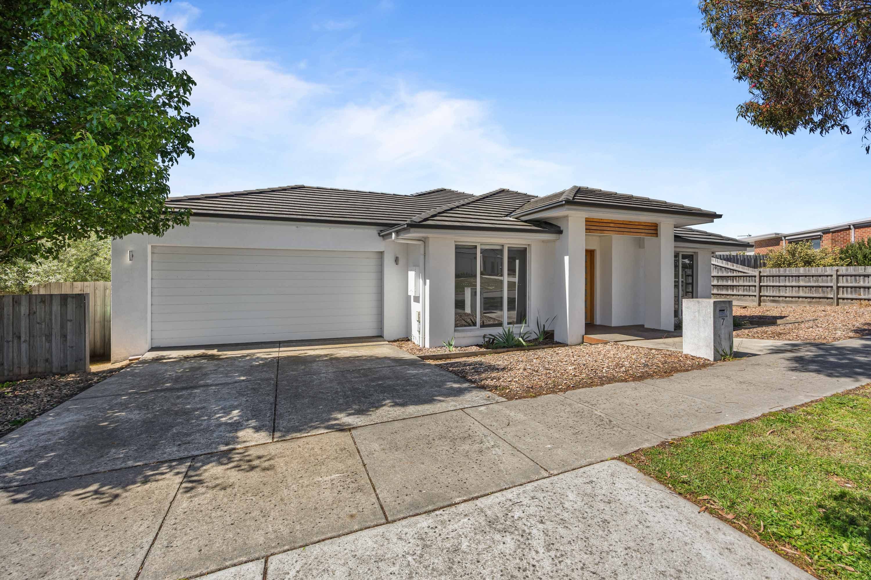 7 Stockade Street, Ballarat East VIC 3350, Ballarat East - Thumbnail 2