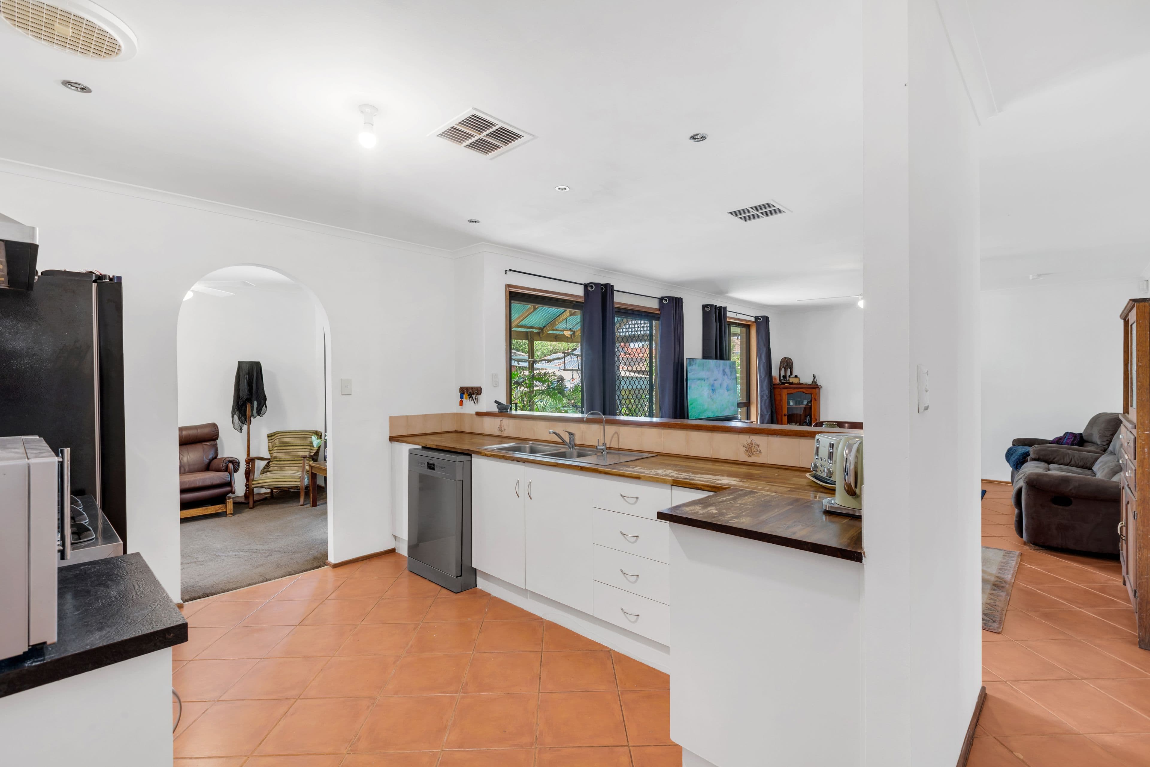 6 Pinicle Court, Andrews Farm SA 5114, Andrews Farm - Thumbnail 4