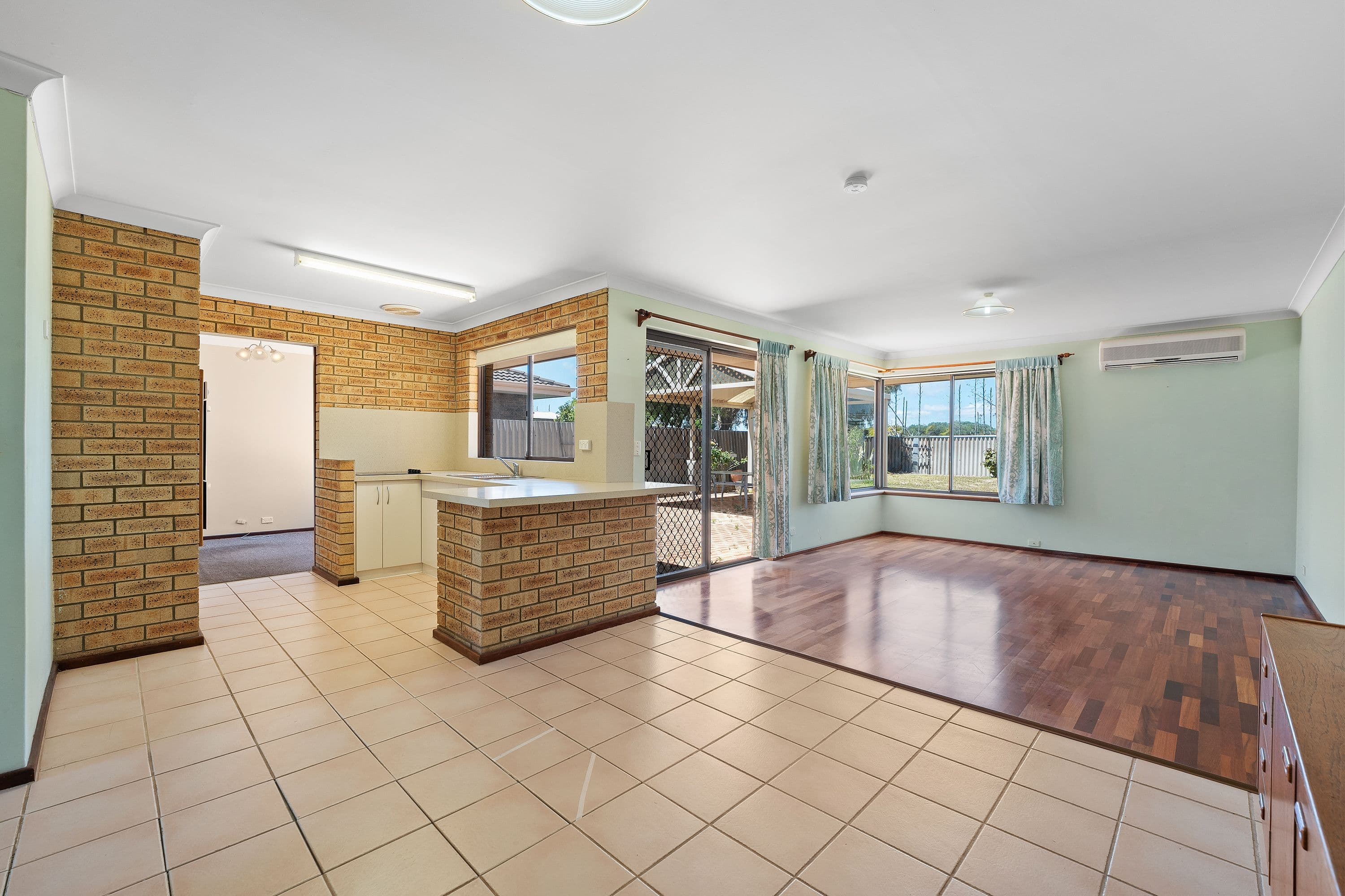 14 Leeder Street, Safety Bay WA 6169, Safety Bay - Thumbnail 8