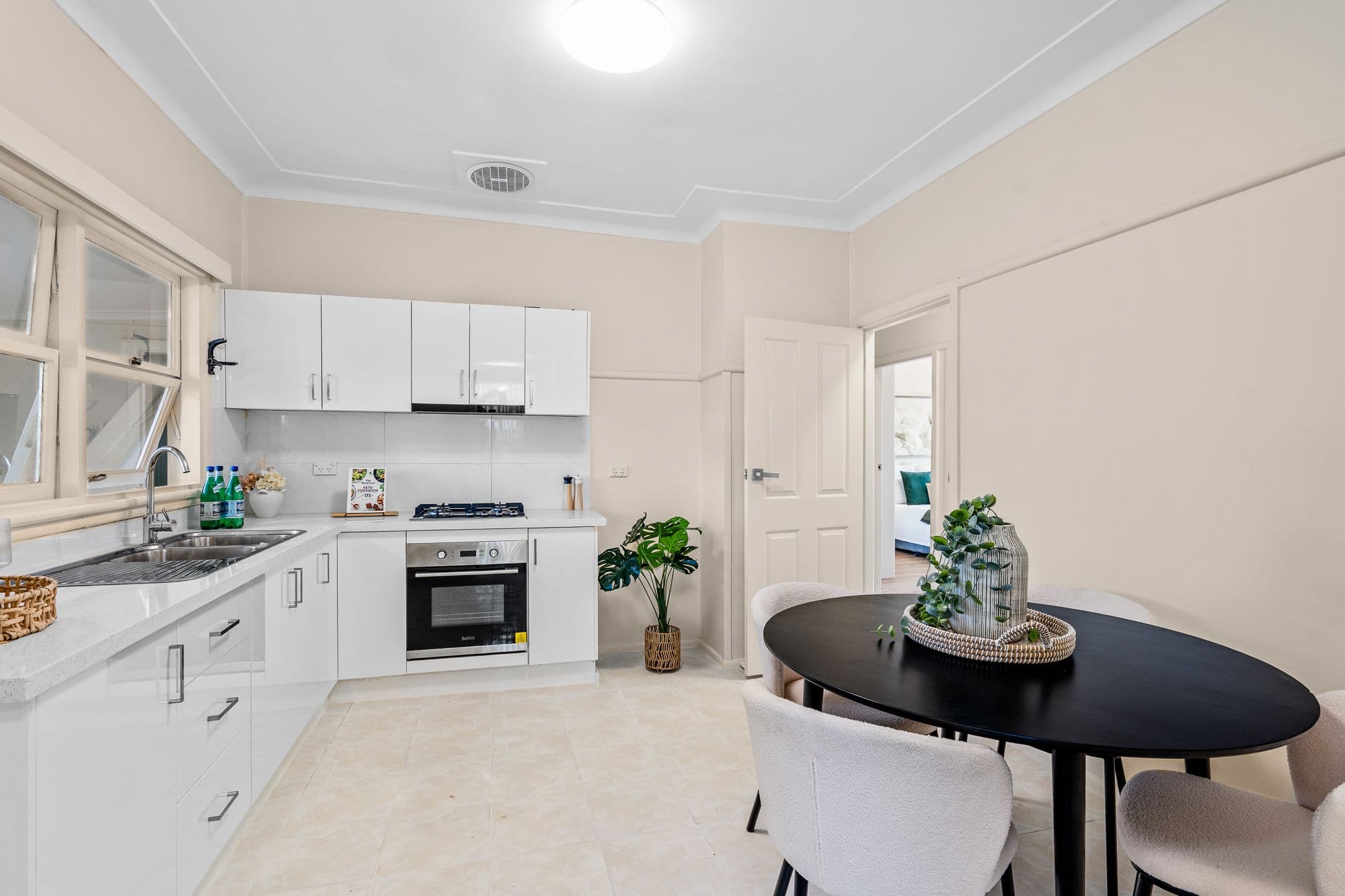 5 Selby Place, Blacktown NSW 2148, Blacktown - Thumbnail 4