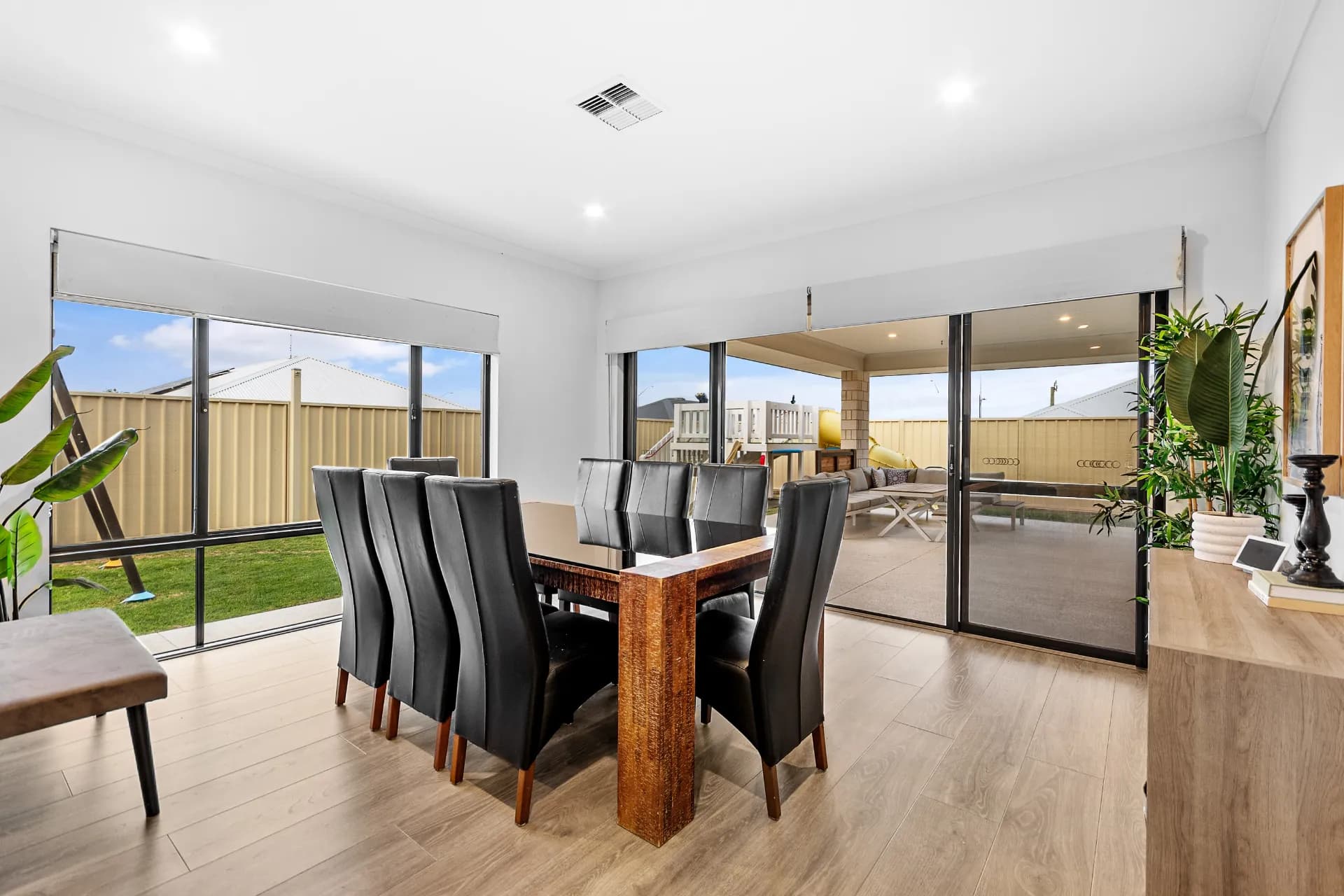 18 Rubens Road, Madora Bay., Madora Bay - Thumbnail 4