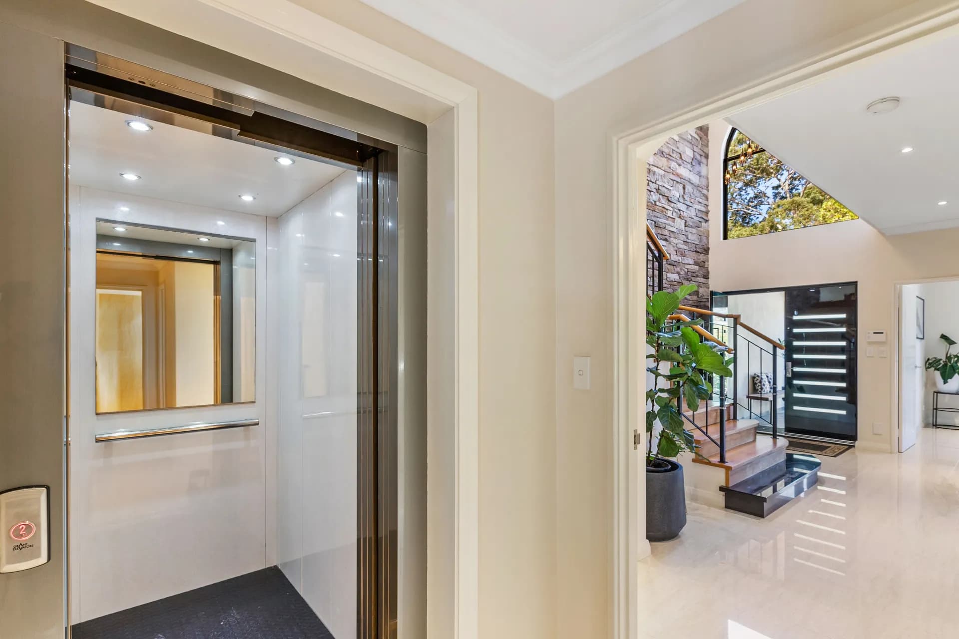 49A Coode Street, South Perth., South Perth - Thumbnail 3
