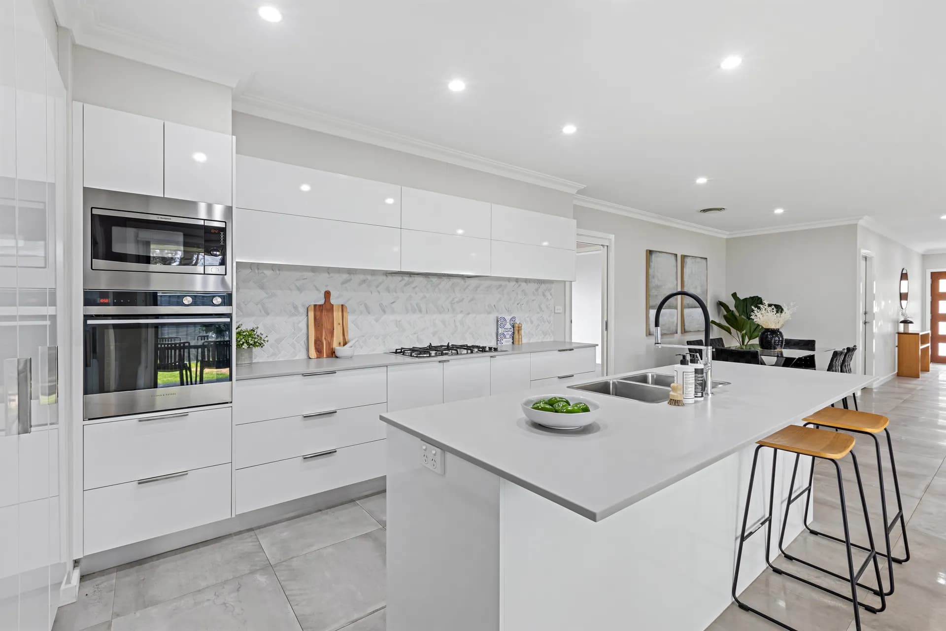 27 Stevenson Way, Orange., Orange - Thumbnail 5