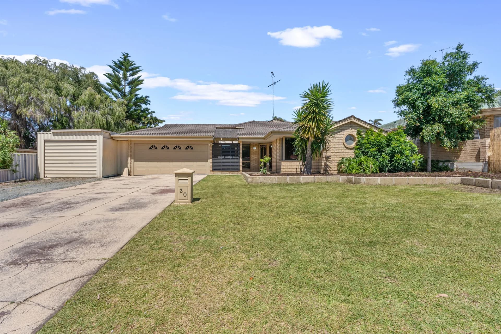 30 Yorrell Place, Halls Head., Halls Head - Image 1