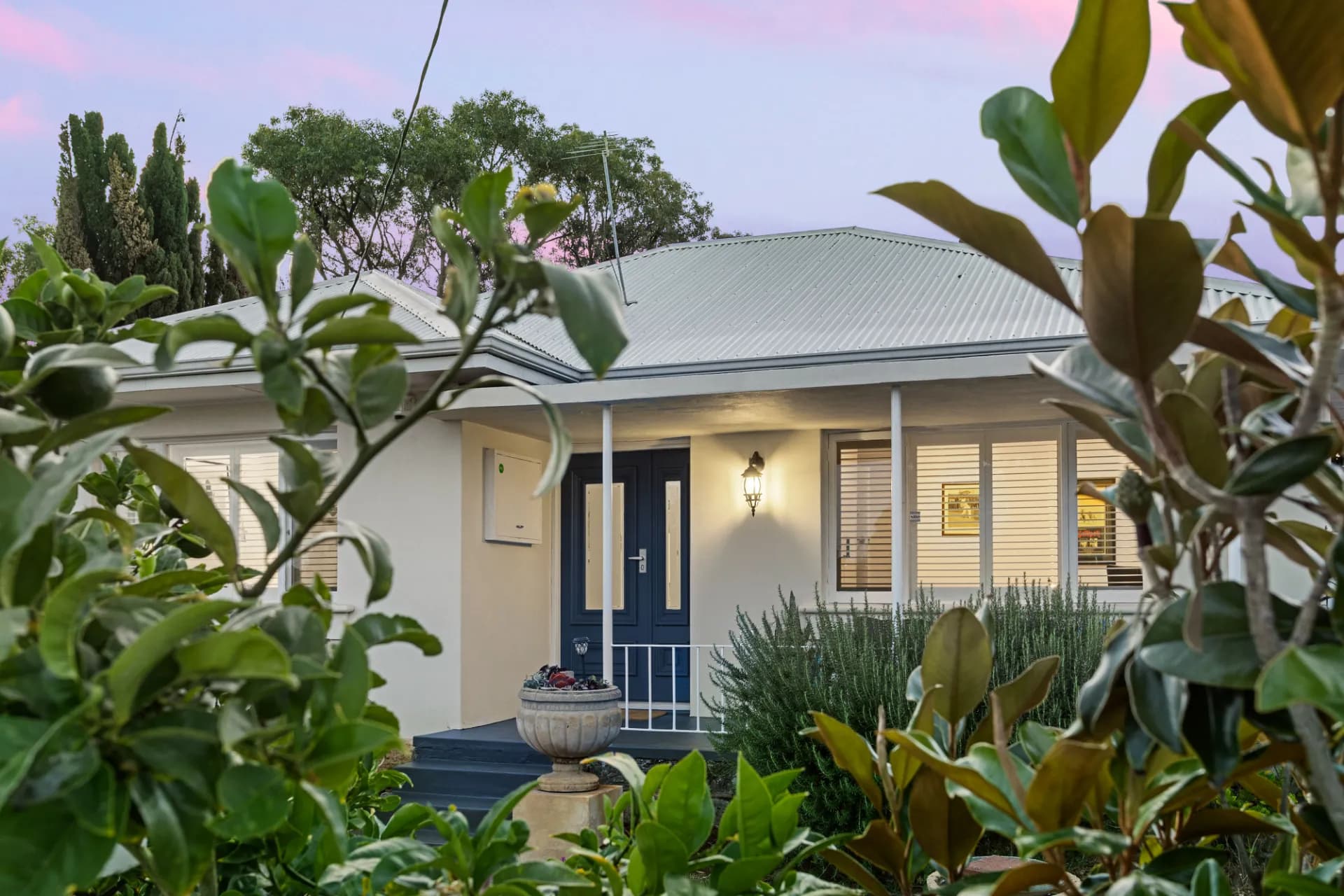 67a Hamilton Road, Hamilton Hill., Hamilton Hill - Image 1