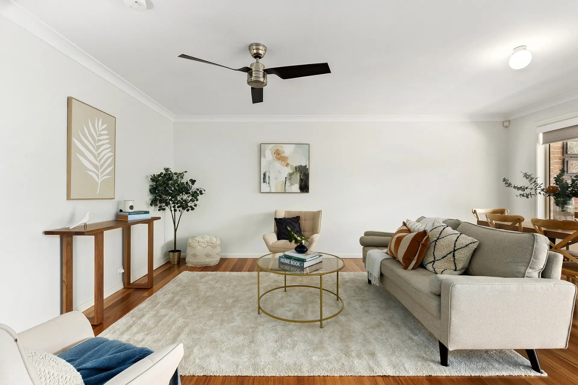 6/2-8 Bland  Road, Springwood., Springwood - Thumbnail 2