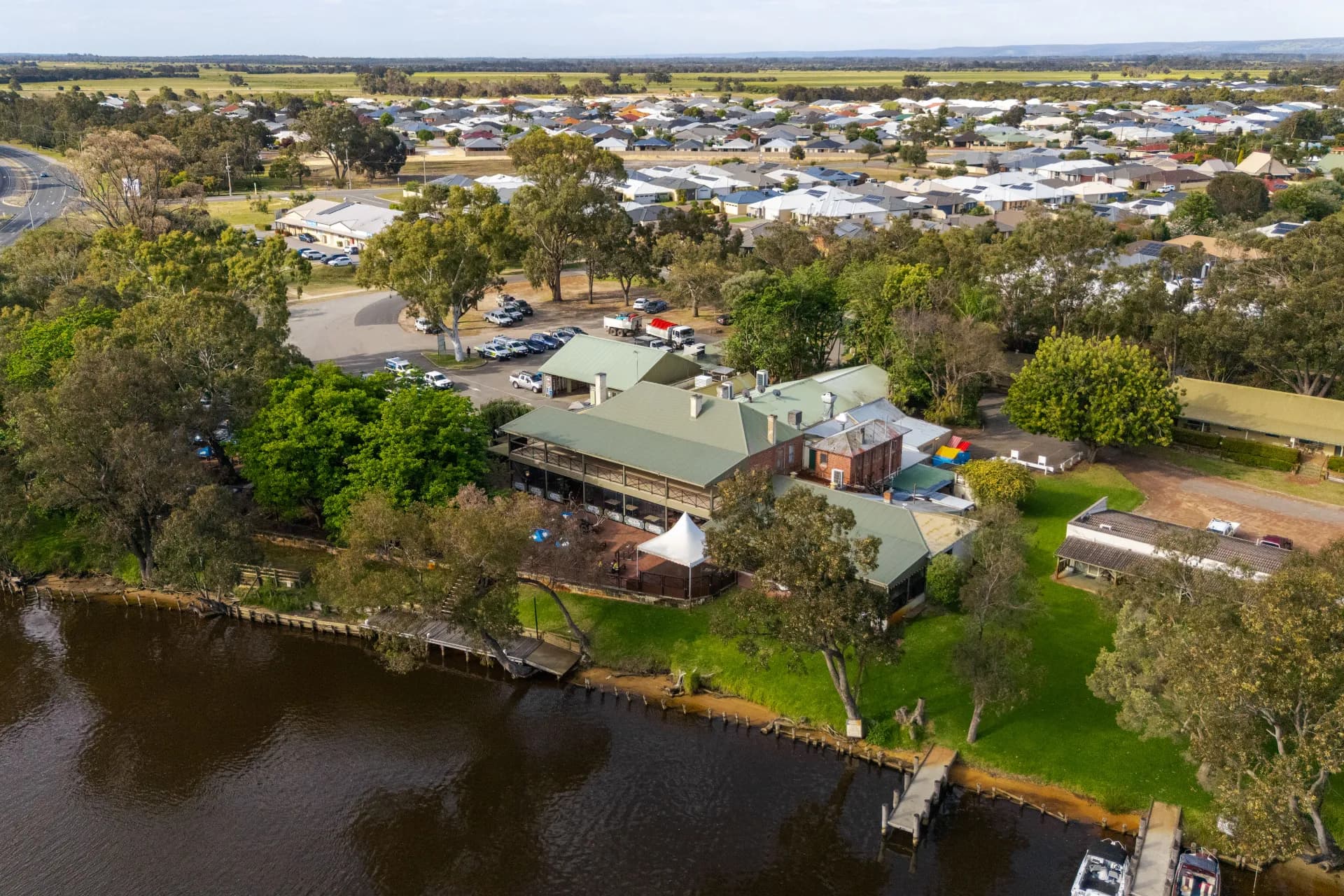 23 Lloyd Avenue, Ravenswood, WA, Ravenswood - Thumbnail 5
